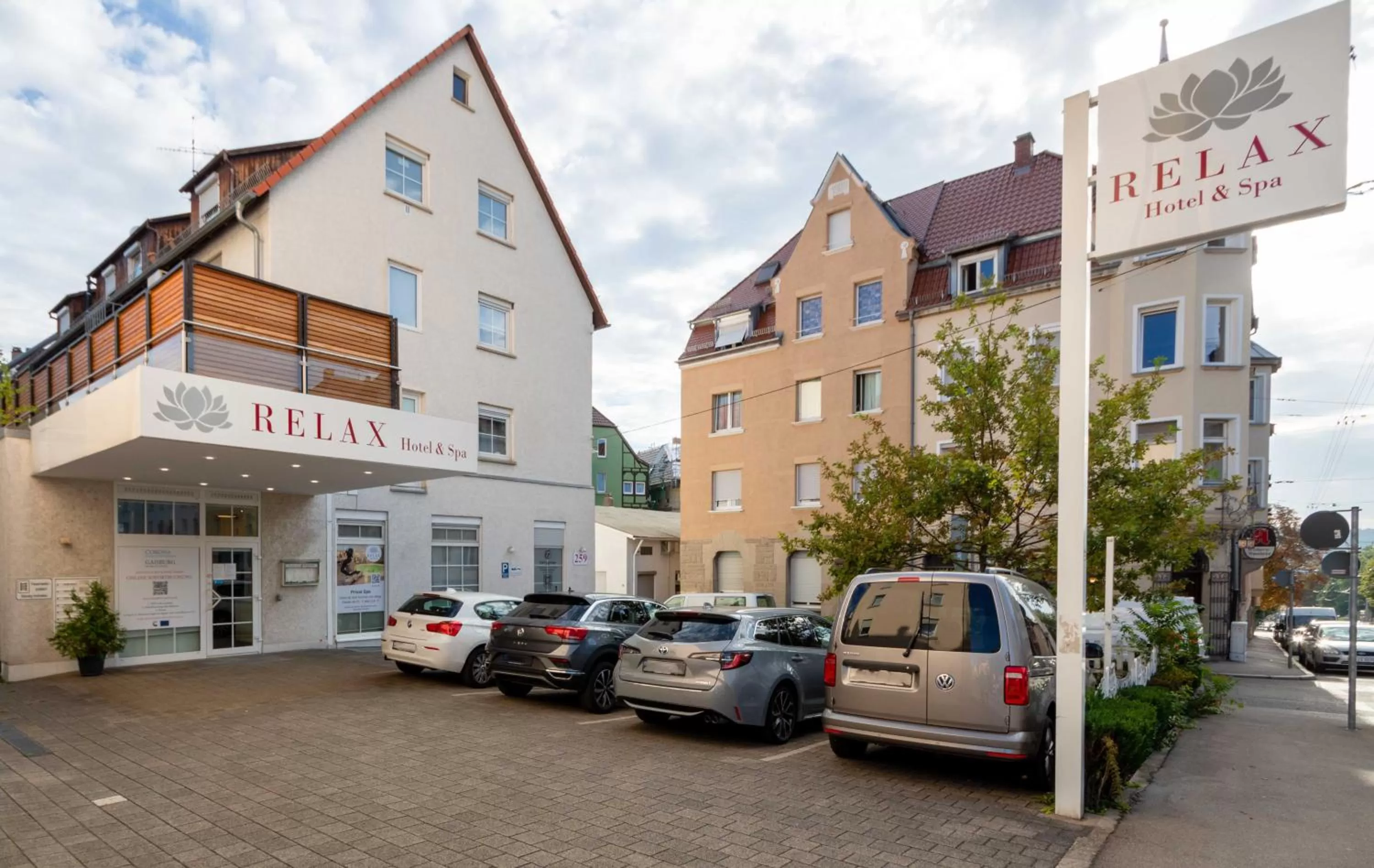 Property building in Relax Hotel & SPA Stuttgart