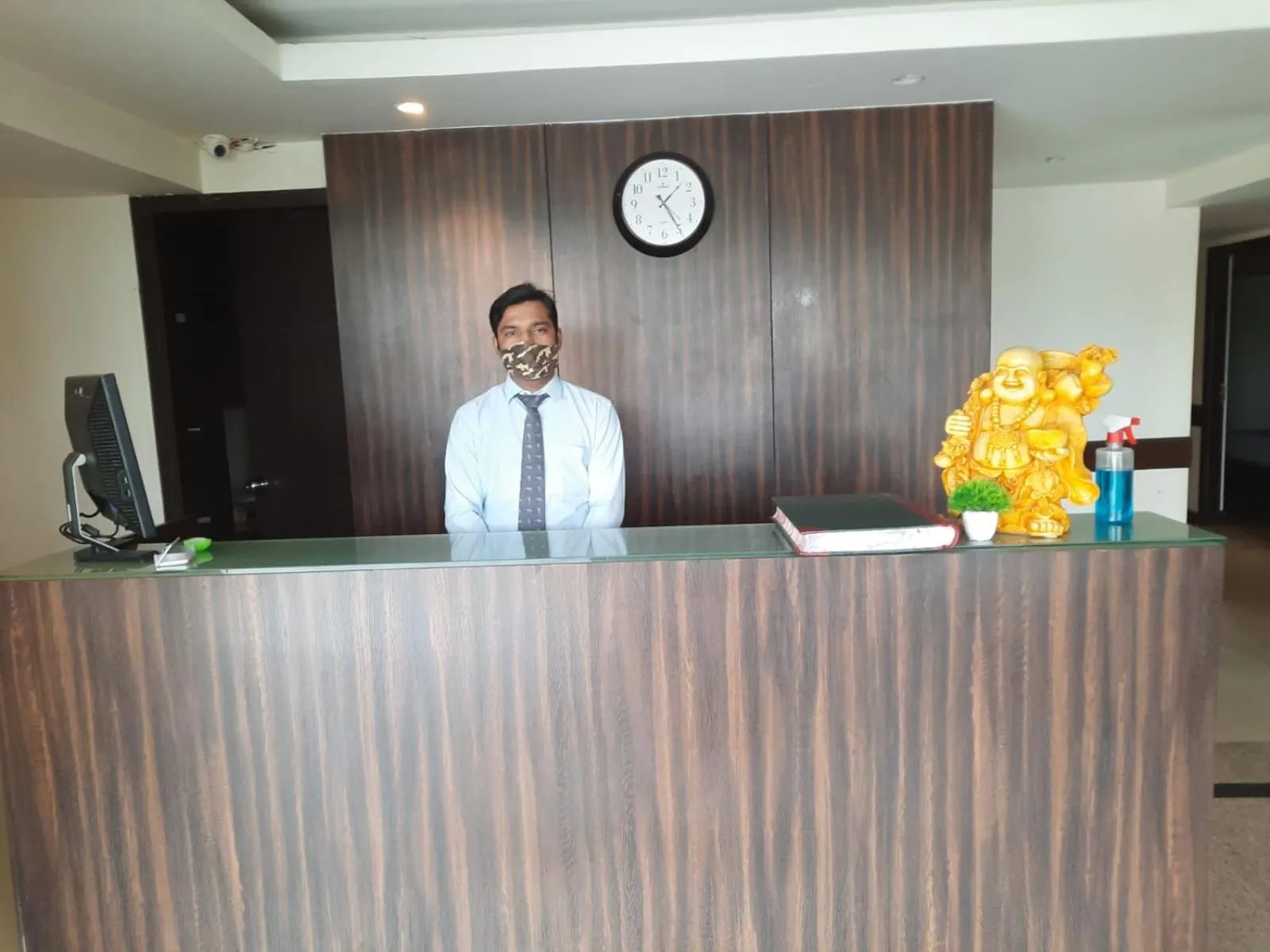 Staff in Zenith Hotel - Delhi Airport