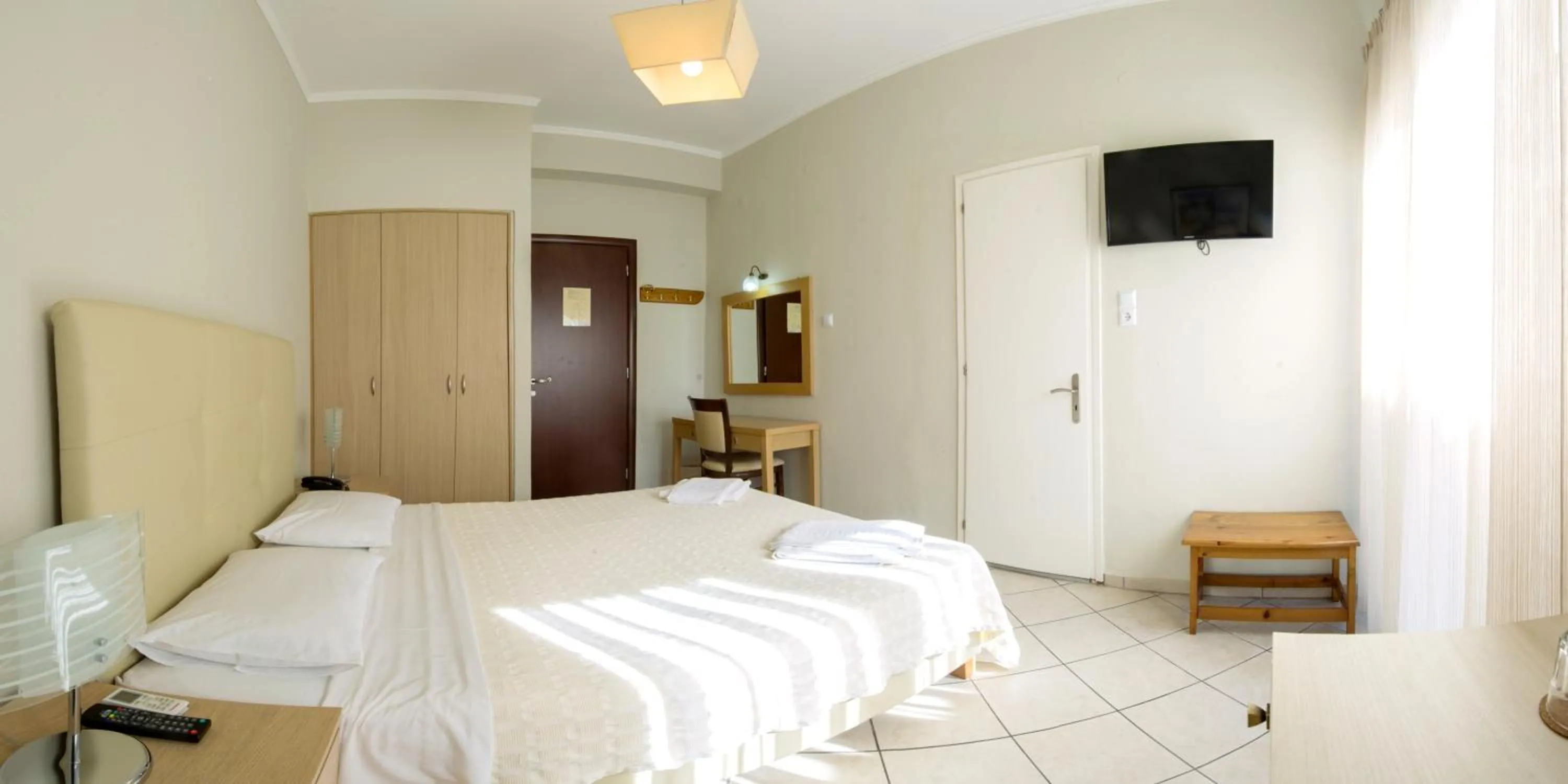 Bed in San Nectarios