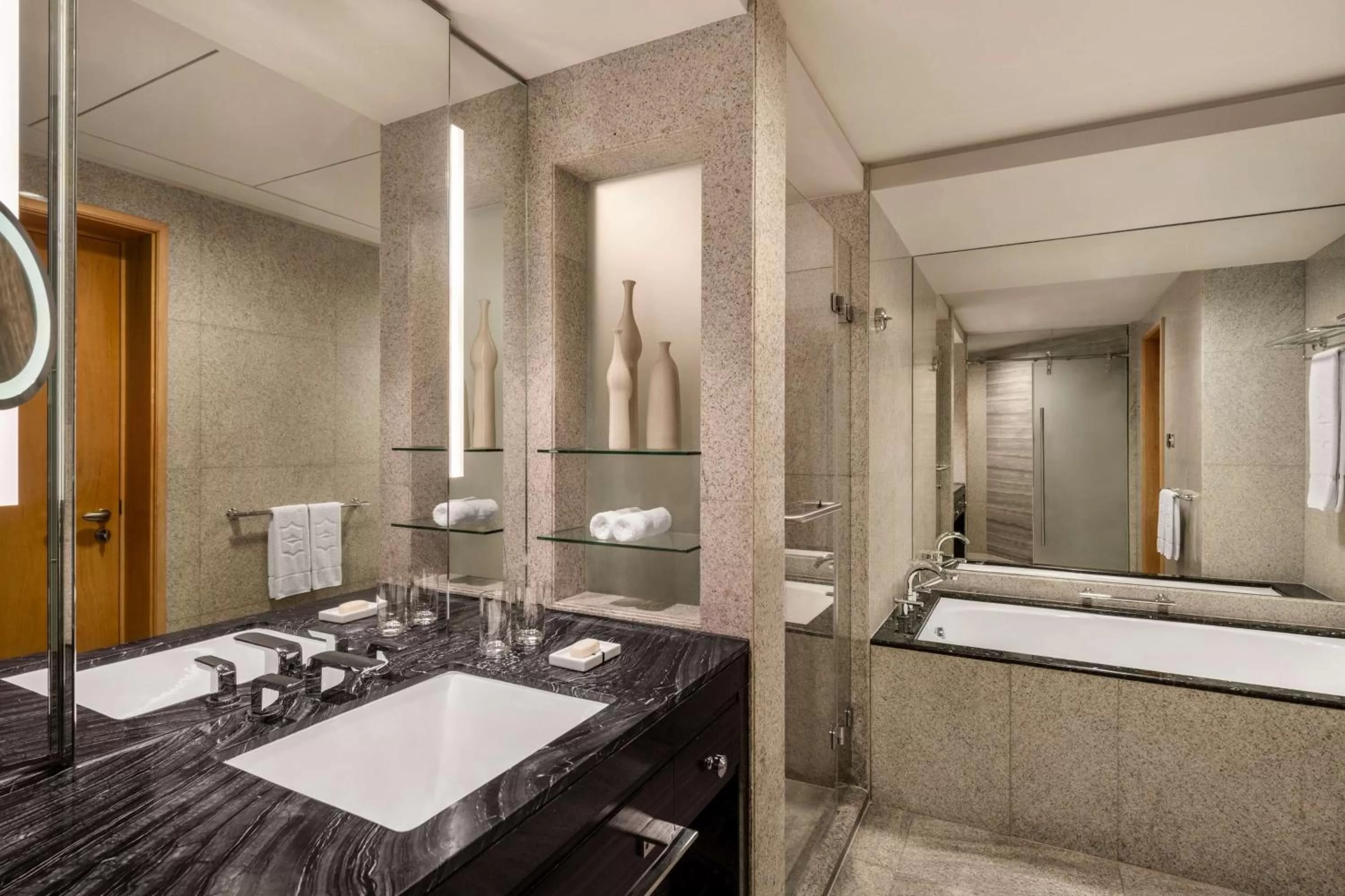 Bathroom in Shangri-La Dubai