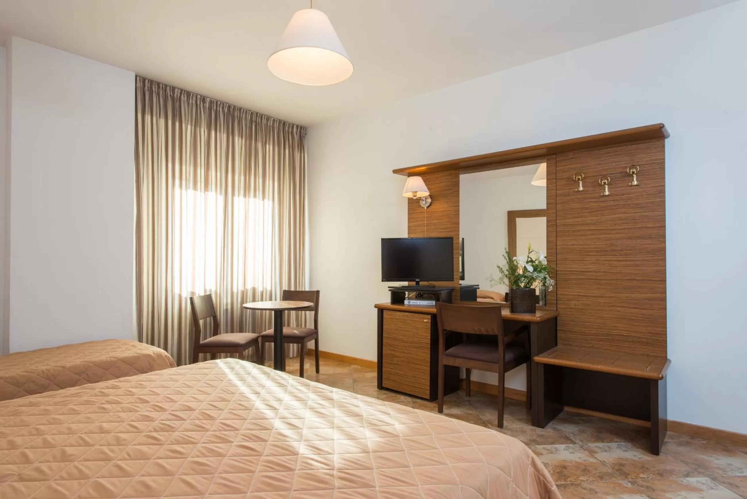 Photo of the whole room, Bed in Royal Hotel