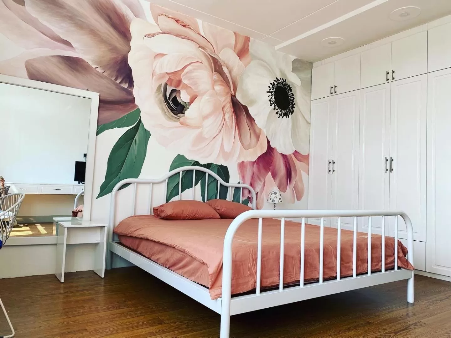 Bed in Emerald Boutique Stay 2