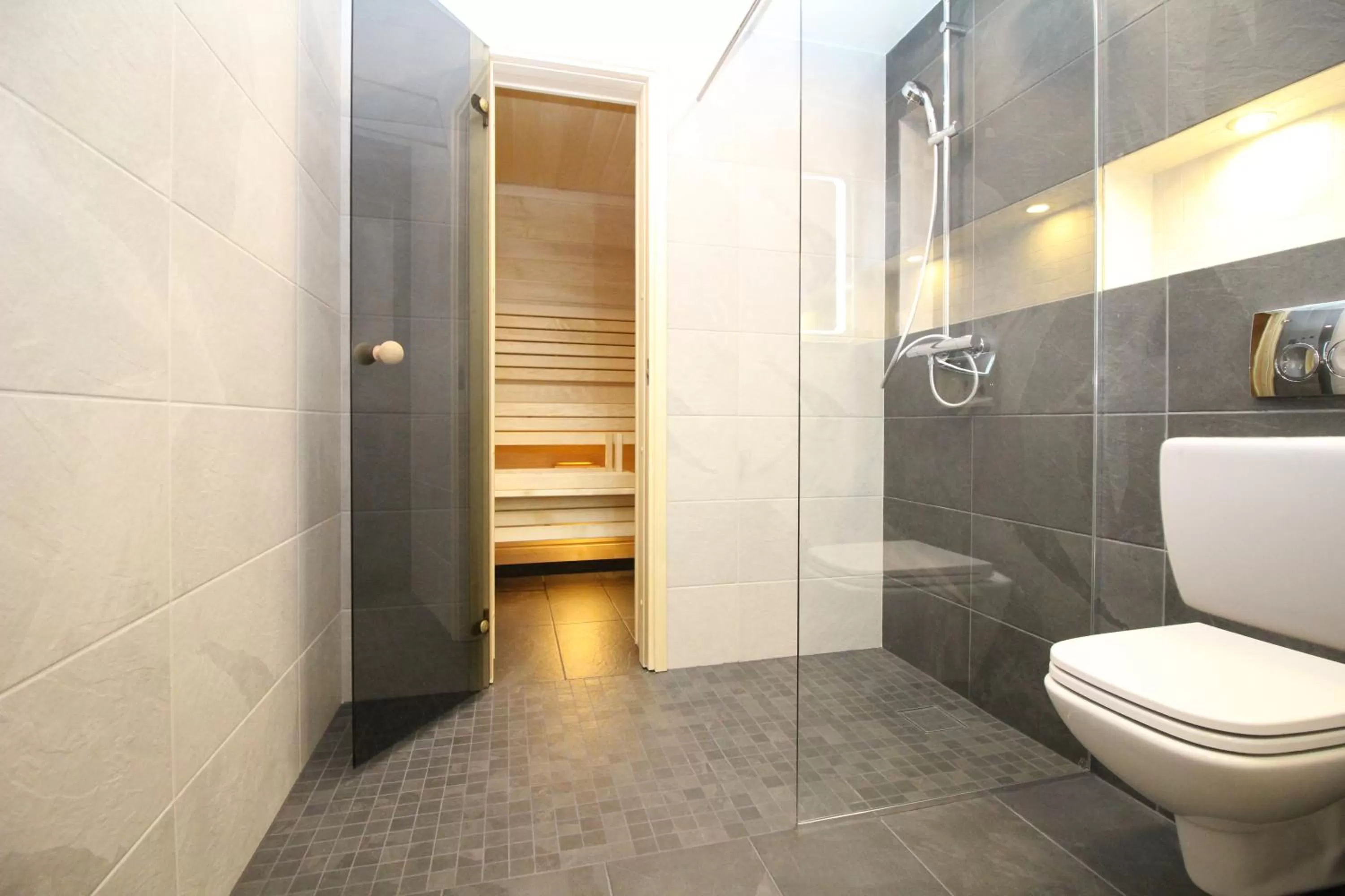 Shower in Tallinn City Apartments Old Town Suites