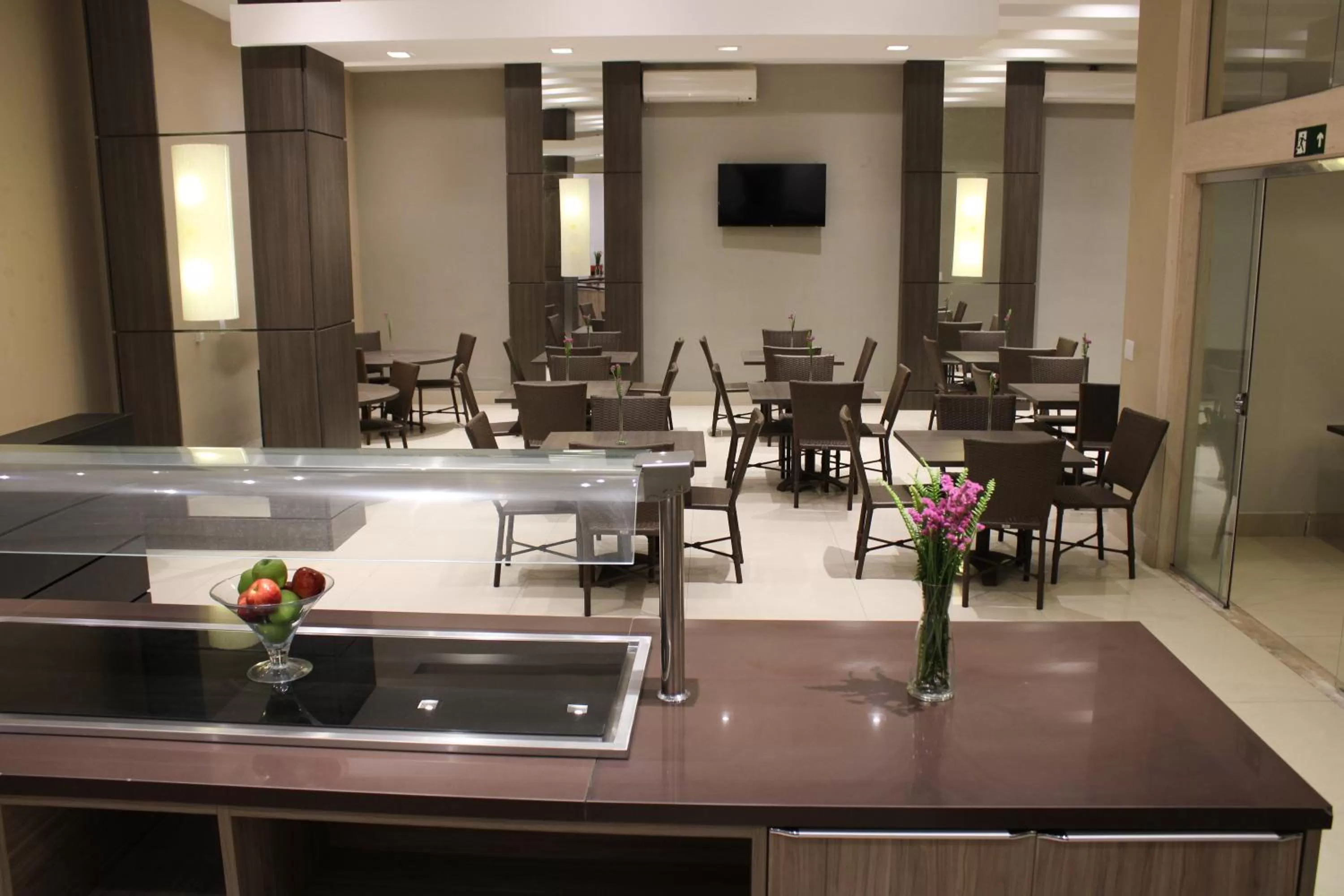 Restaurant/places to eat in Samba Tres Rios