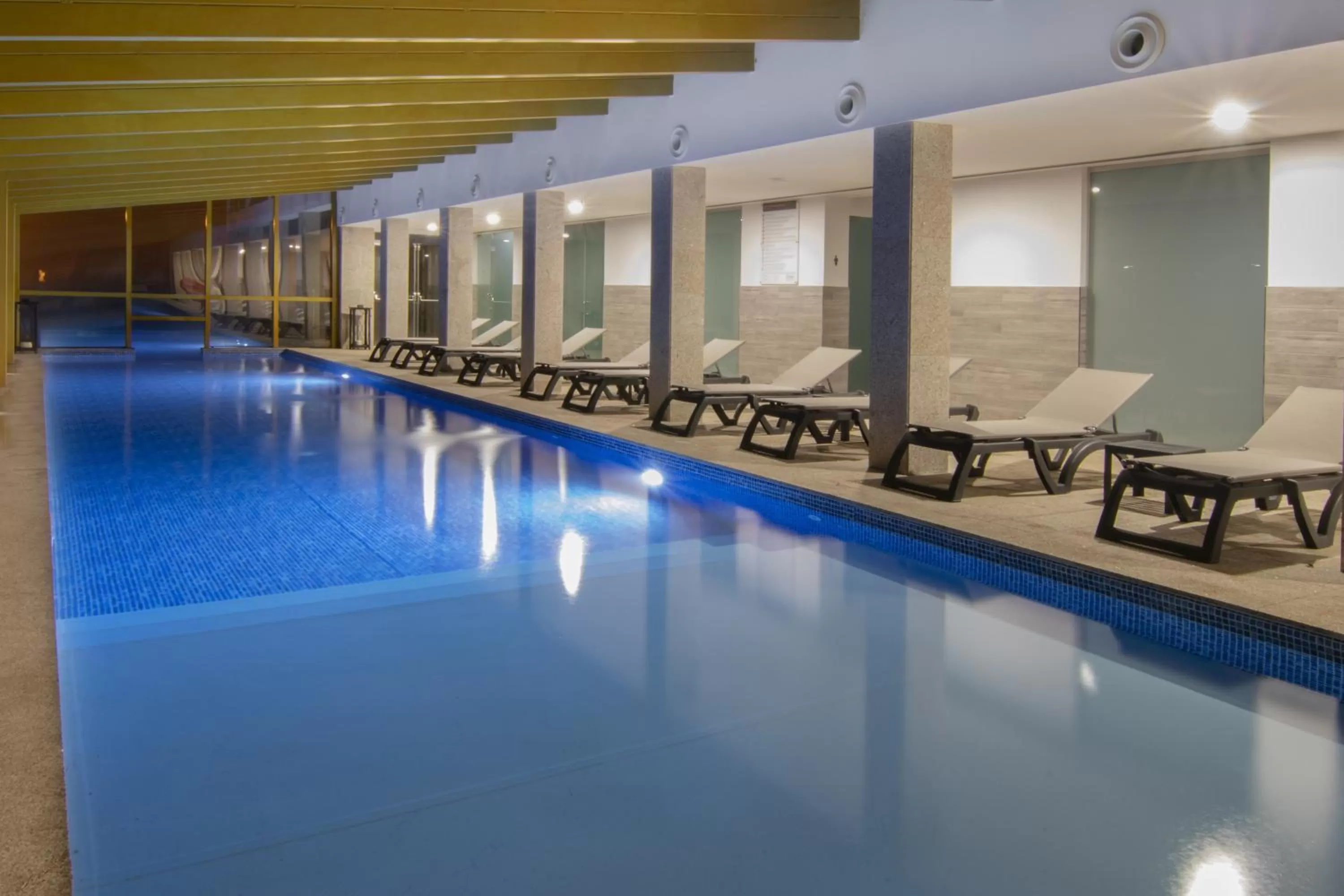 Pool view in Luna Hotel Serra da Estrela