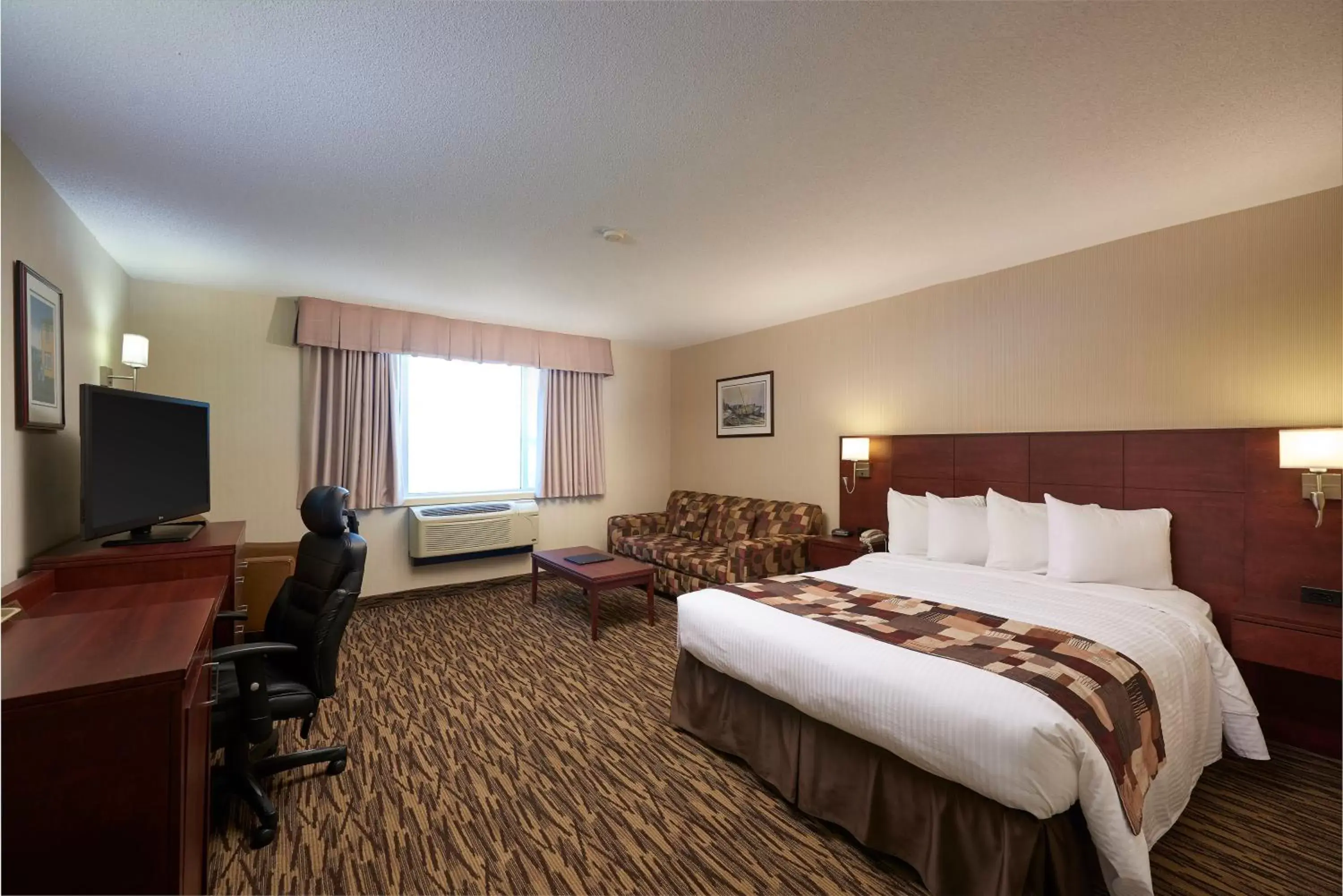 King Room in Capital Hotel King Room in Capital Hotel