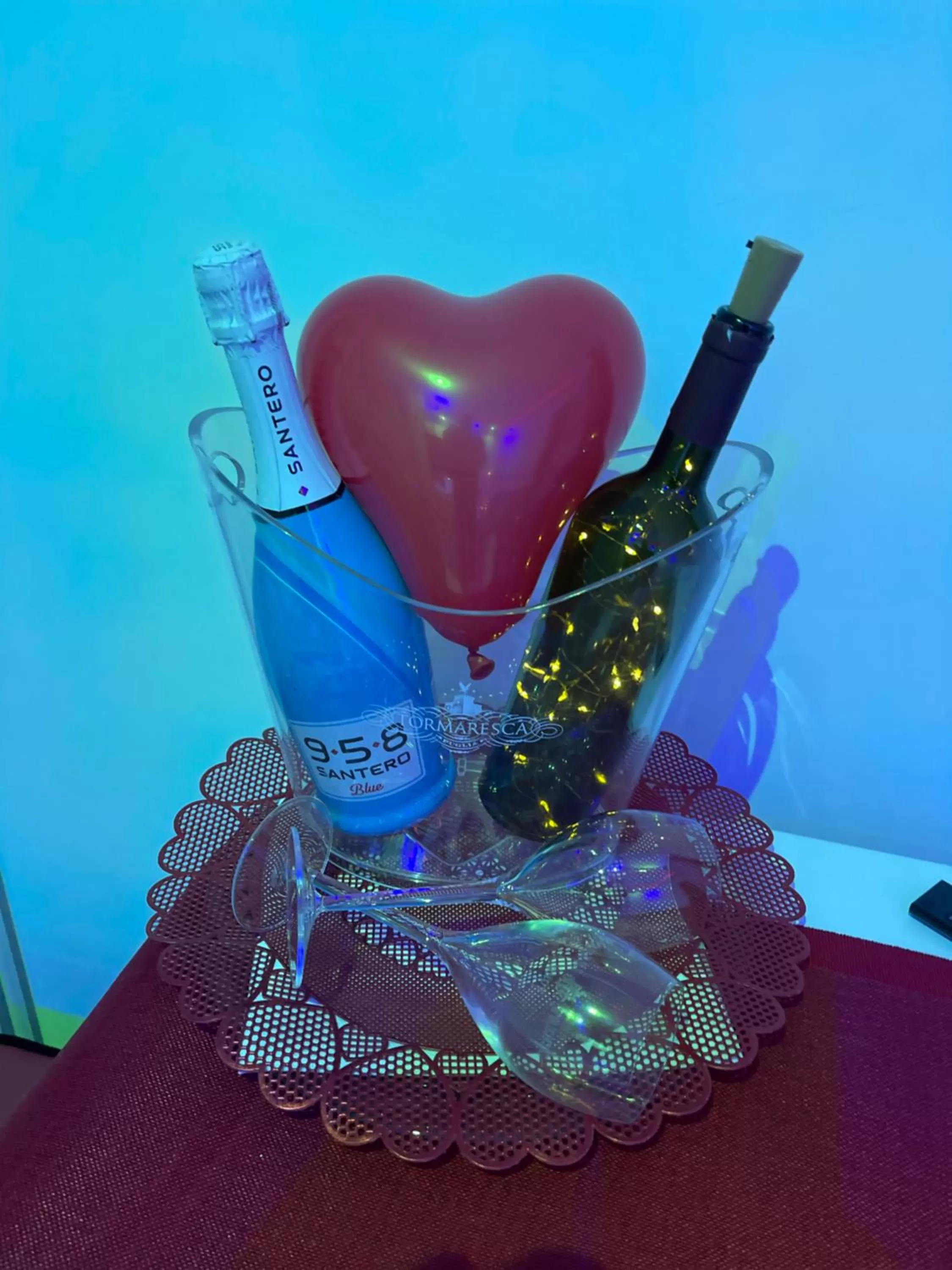 Drinks in Due Cuori Suite con vasca idromassaggi