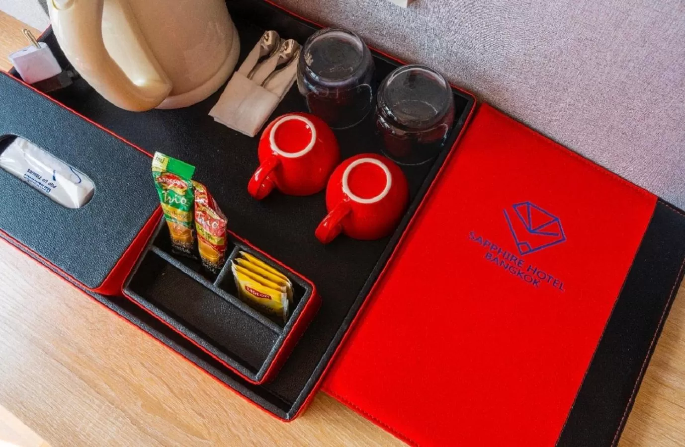 Coffee/tea facilities in Sapphire Hotel Silom Bangkok