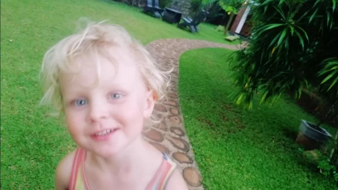 Children in Green Cottage