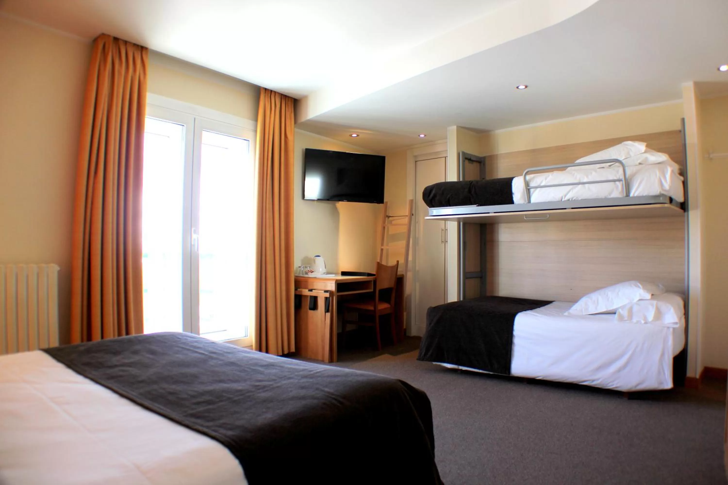 Bed in Hotel Kandahar