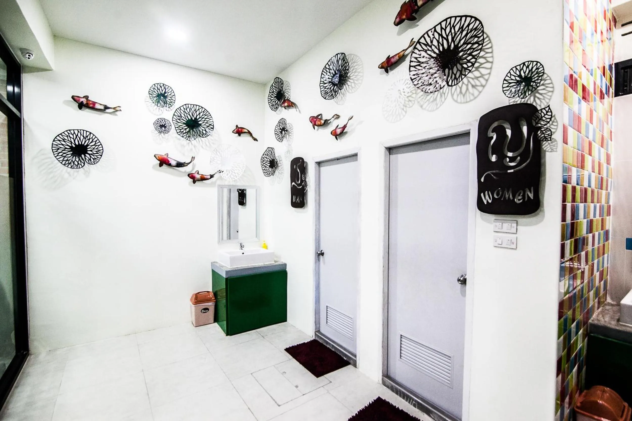 Decorative detail in The Seven Luck