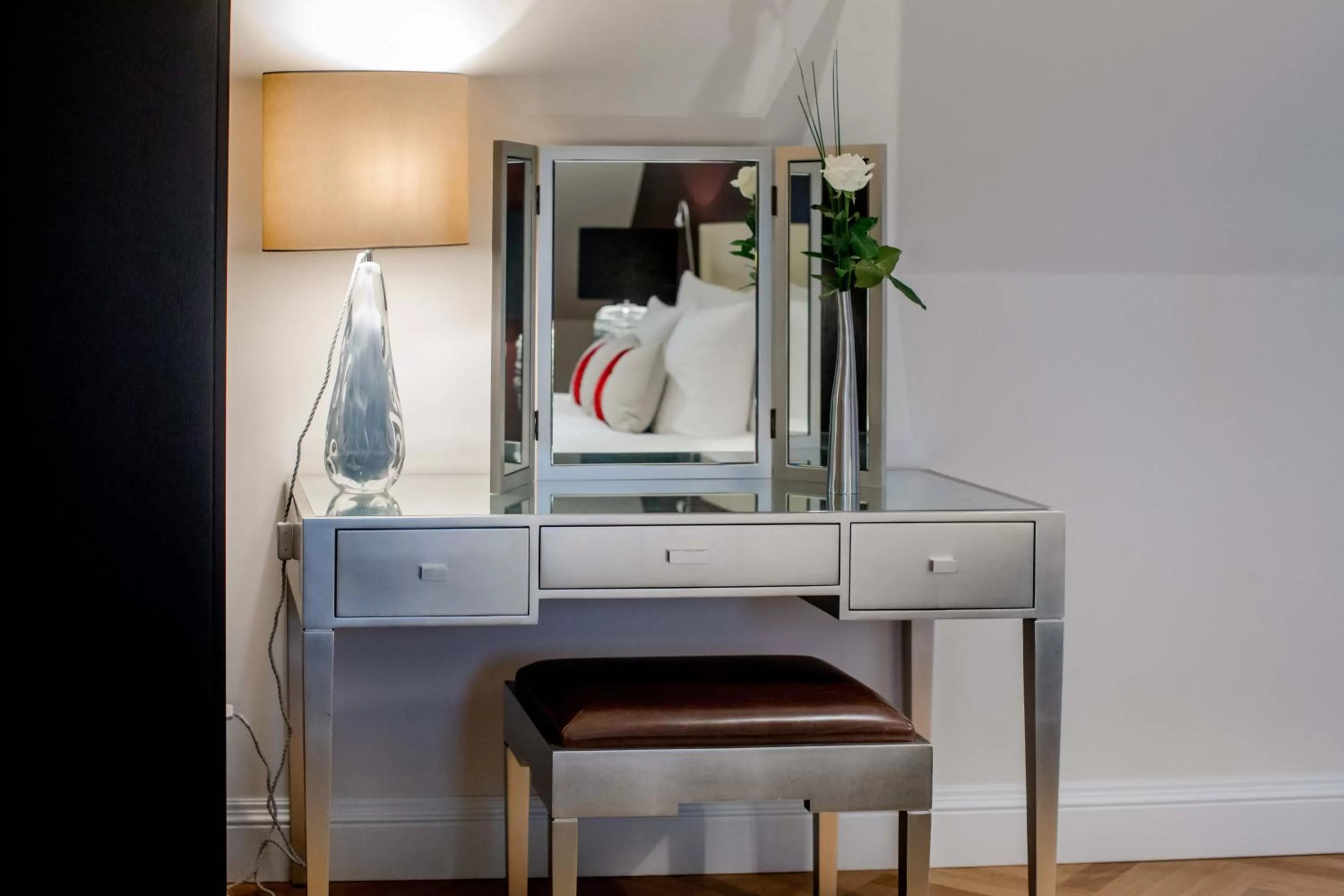 Photo of the whole room in Hotel Schweizerhof Bern & Spa