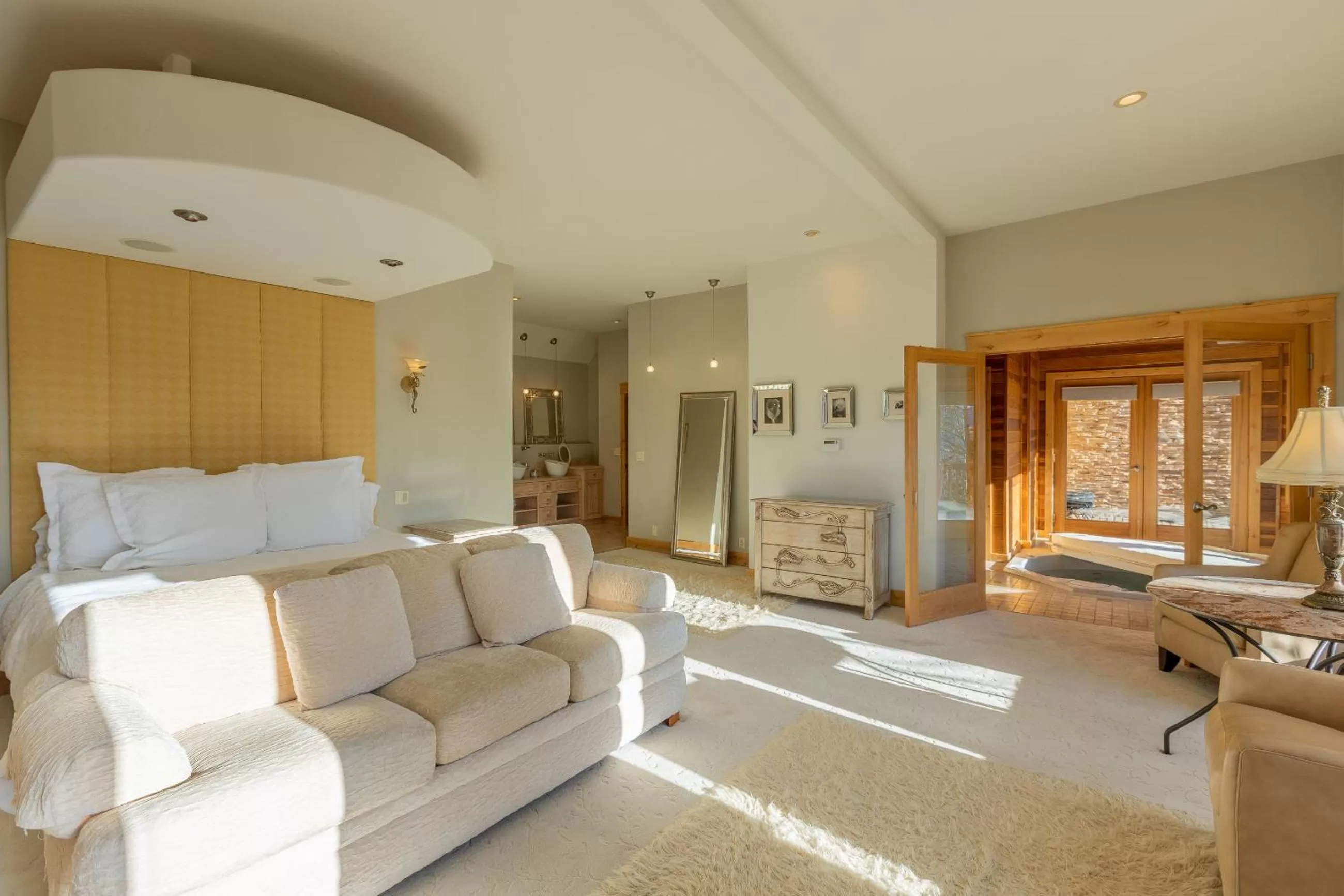 Shower in Nordic Inn