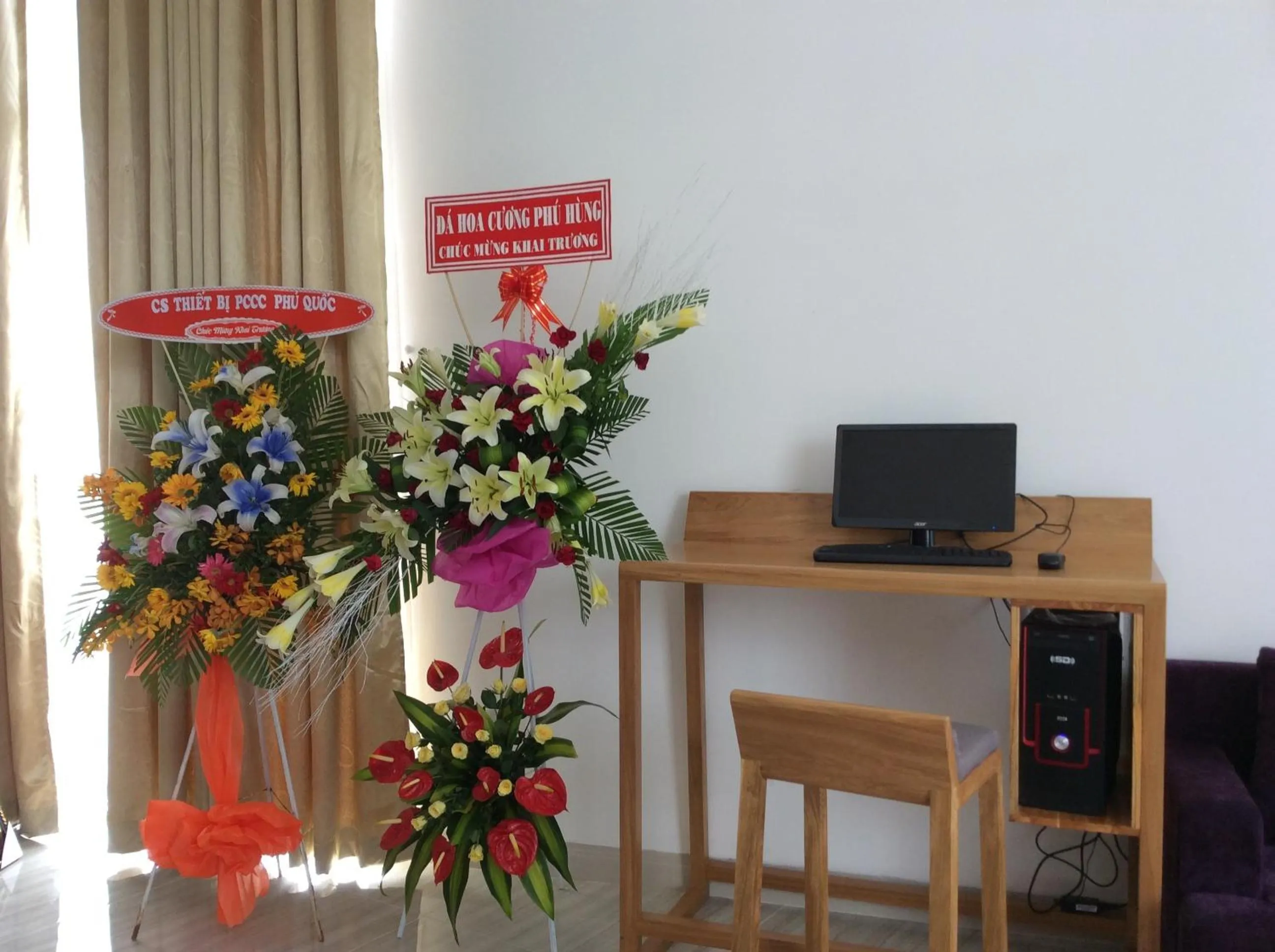 Facade/entrance, TV/Entertainment Center in Sailing Hotel Phú Quốc Island