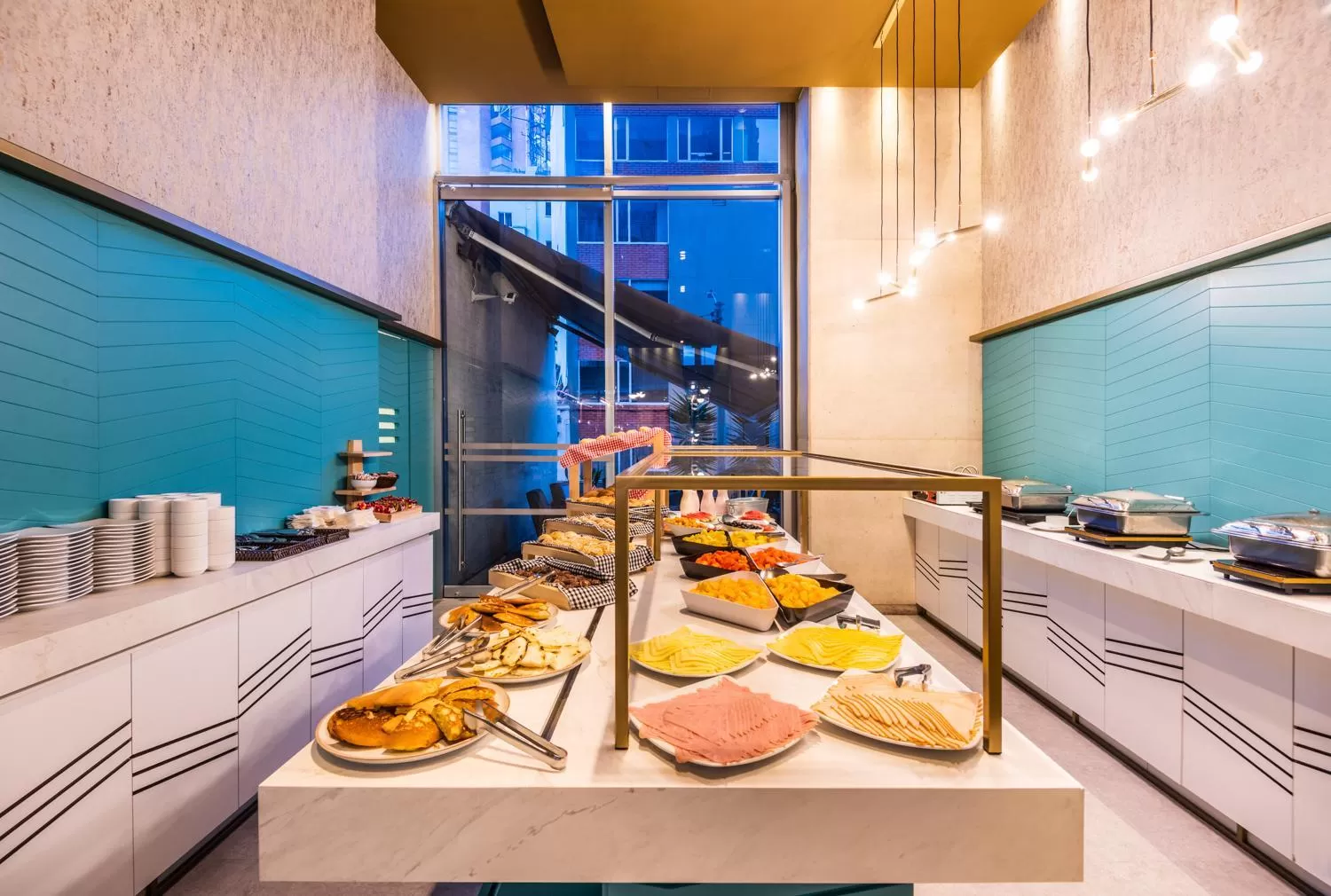 Buffet breakfast in ibis Bogota Museo