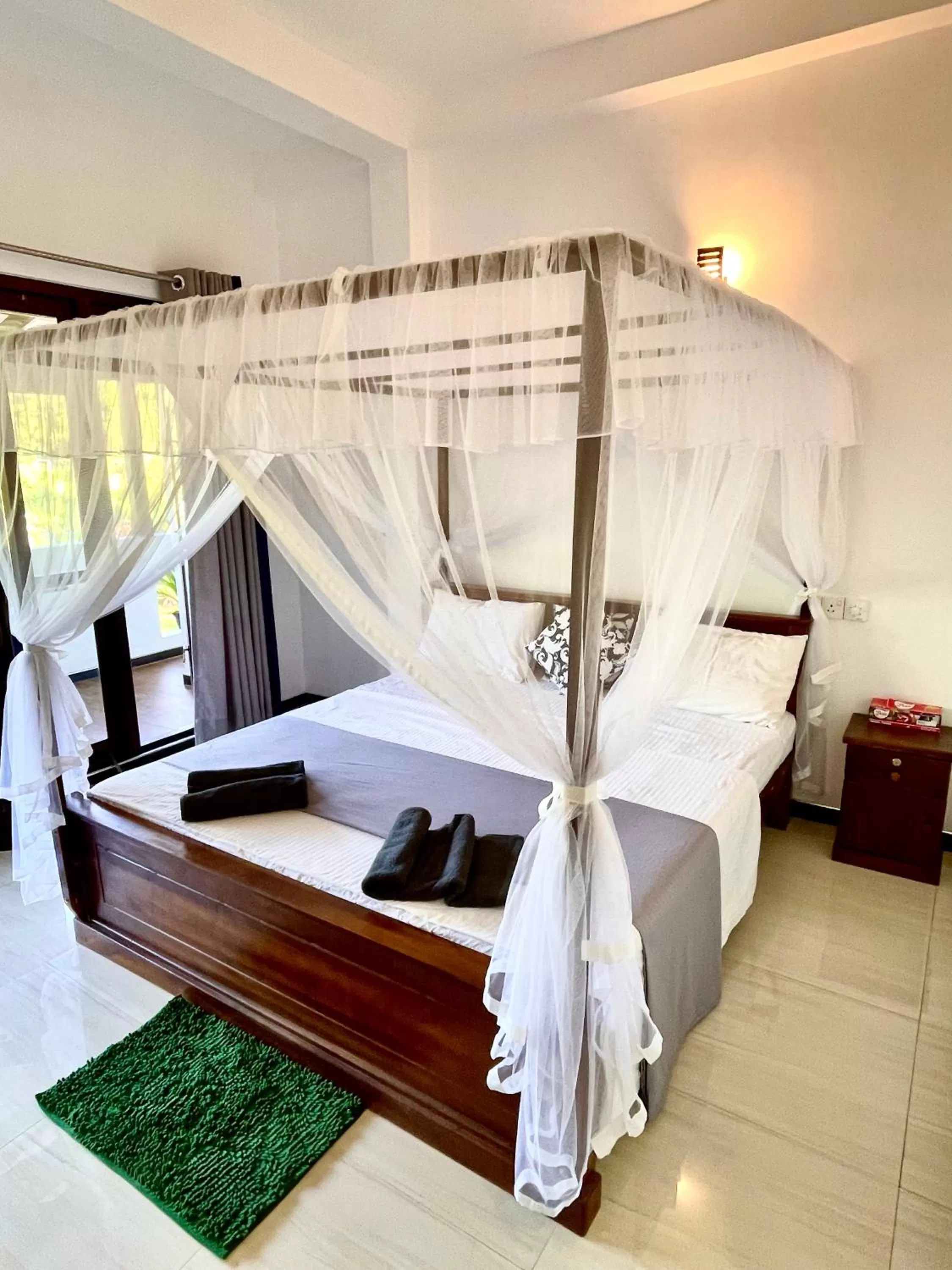 Bed in Shan Star Weligama