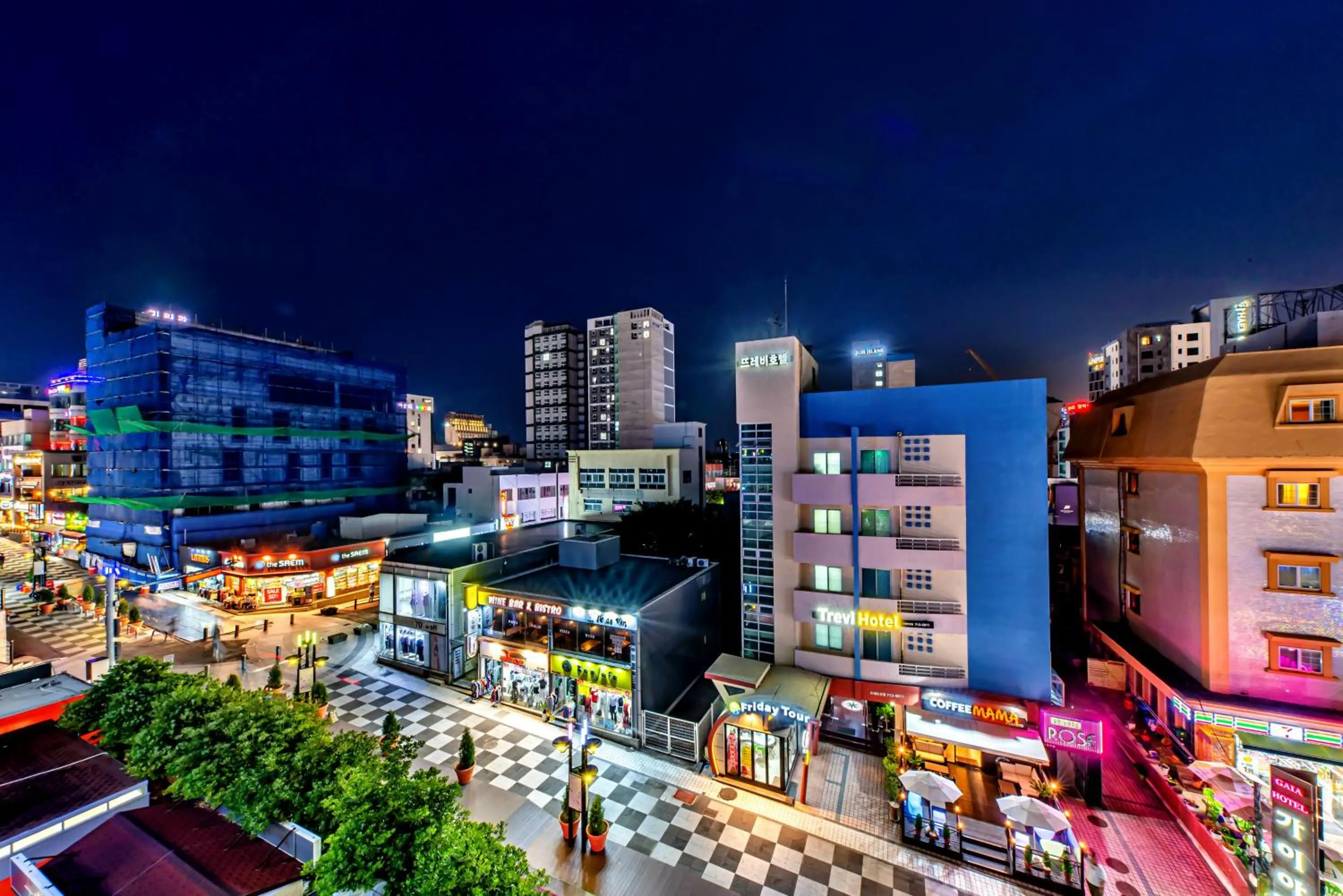 Property building in Trevi Hotel