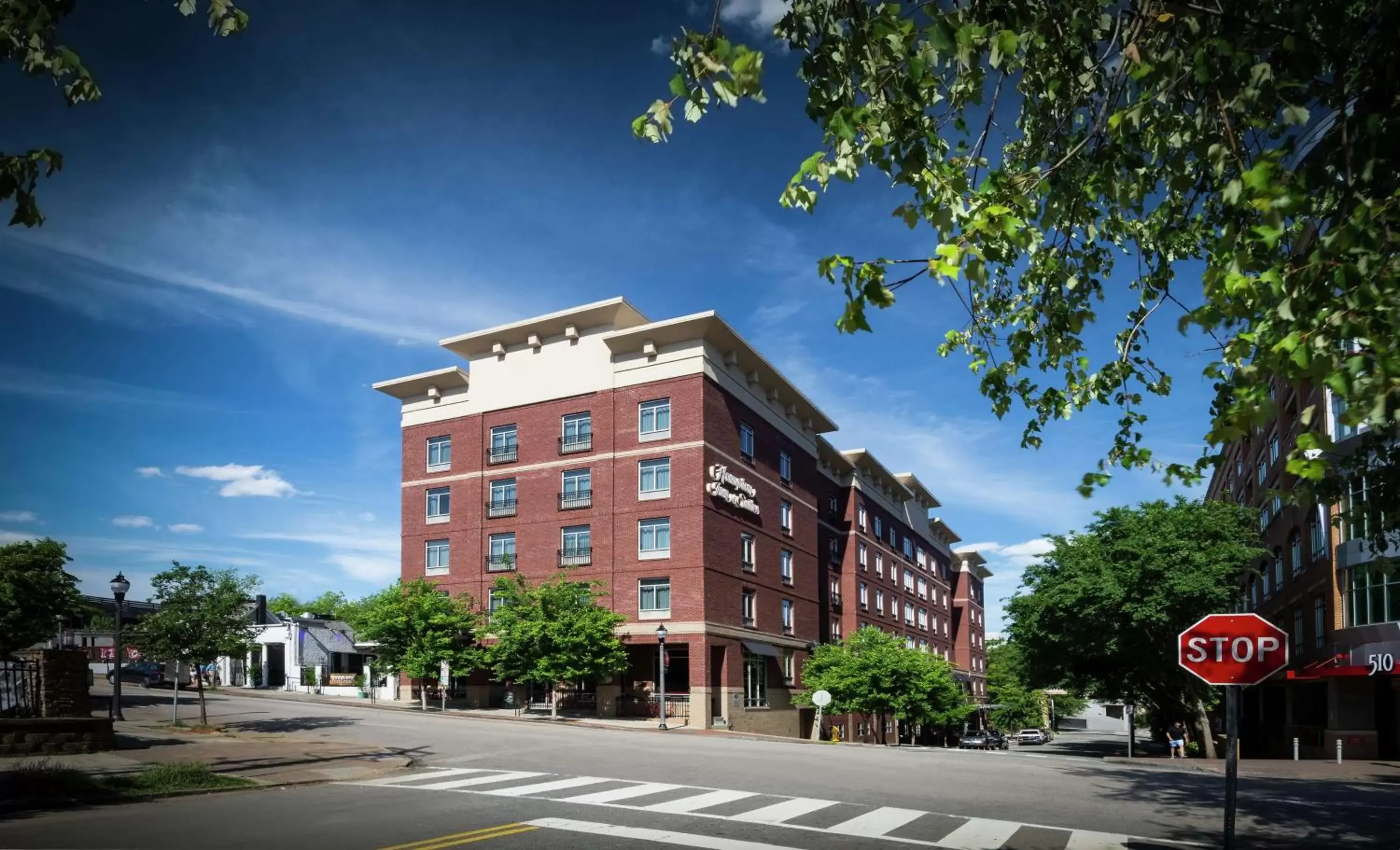 Hampton Inn & Suites - Raleigh Downtown Hampton Inn & Suites - Raleigh Downtown