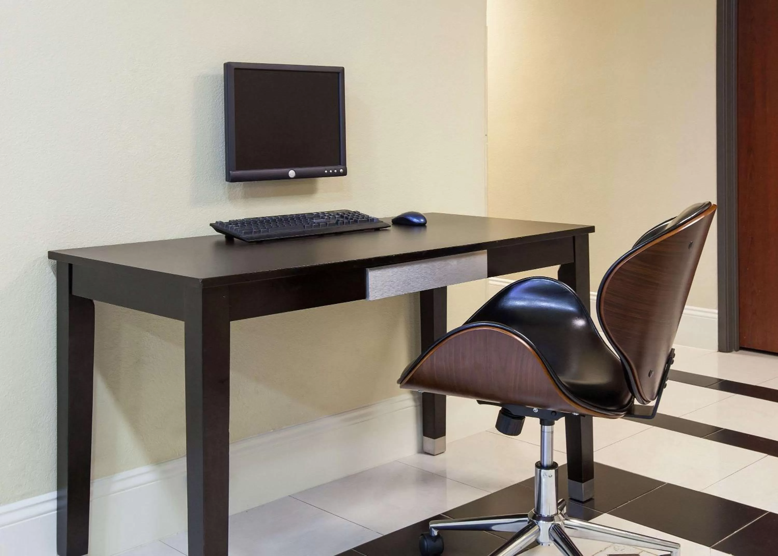 On site in Super 8 by Wyndham Sulphur