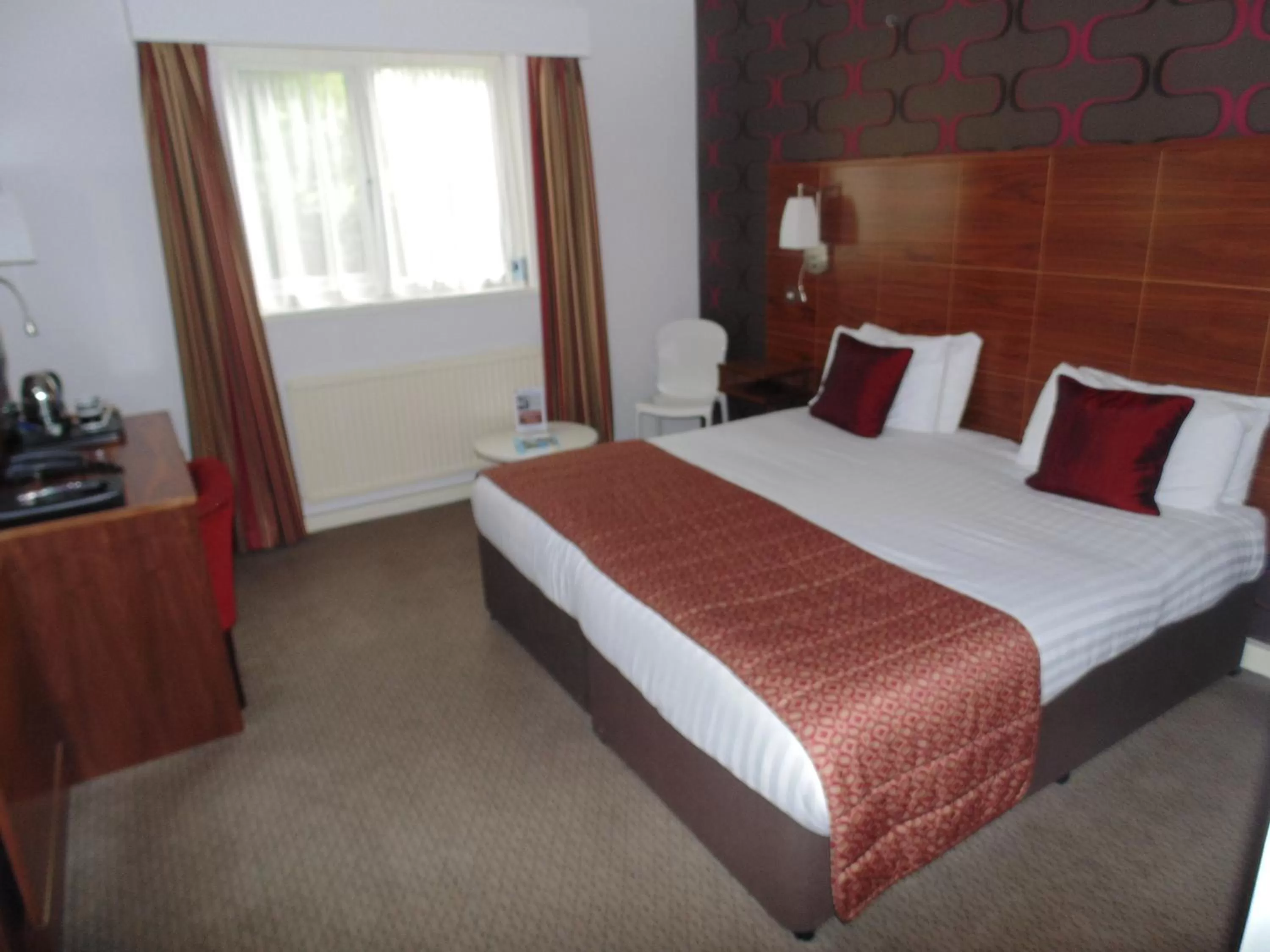 Bed in Best Western Plus Lancashire Manor Hotel