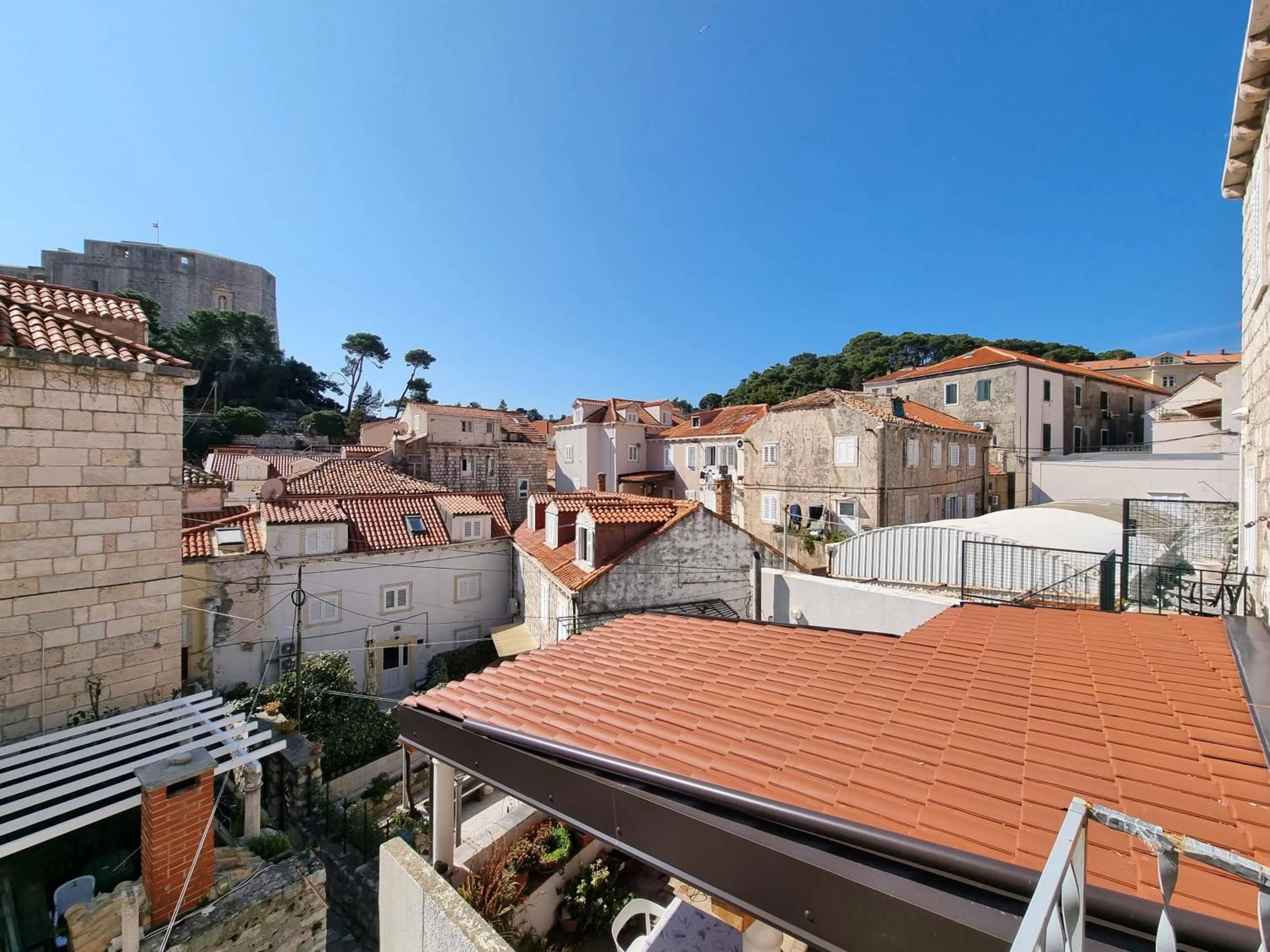 Day in De Spot Guest House - Pile Old Town Gate