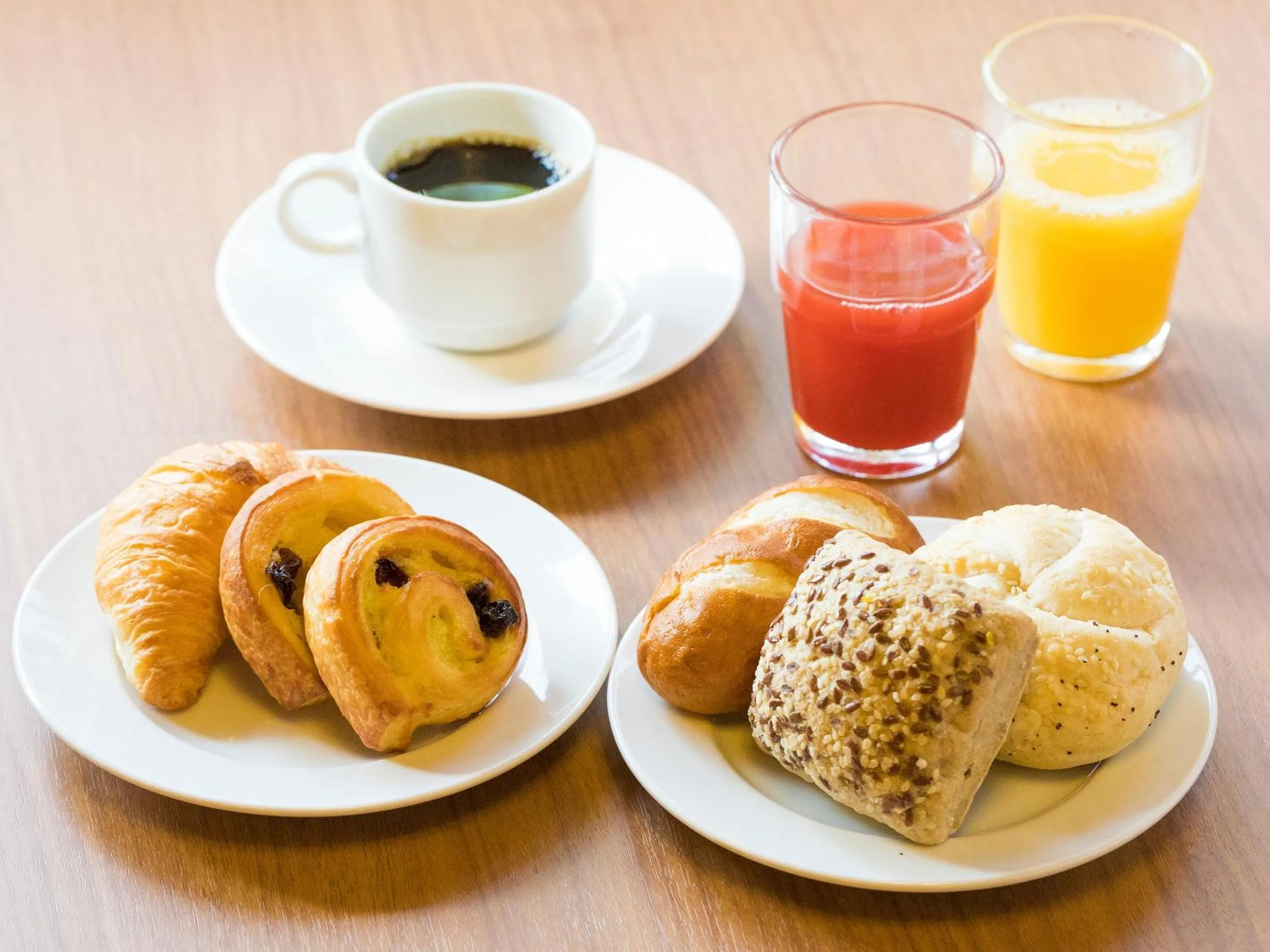 Buffet breakfast in Hotel Route-Inn Hakata Ekimae -Hakataguchi-
