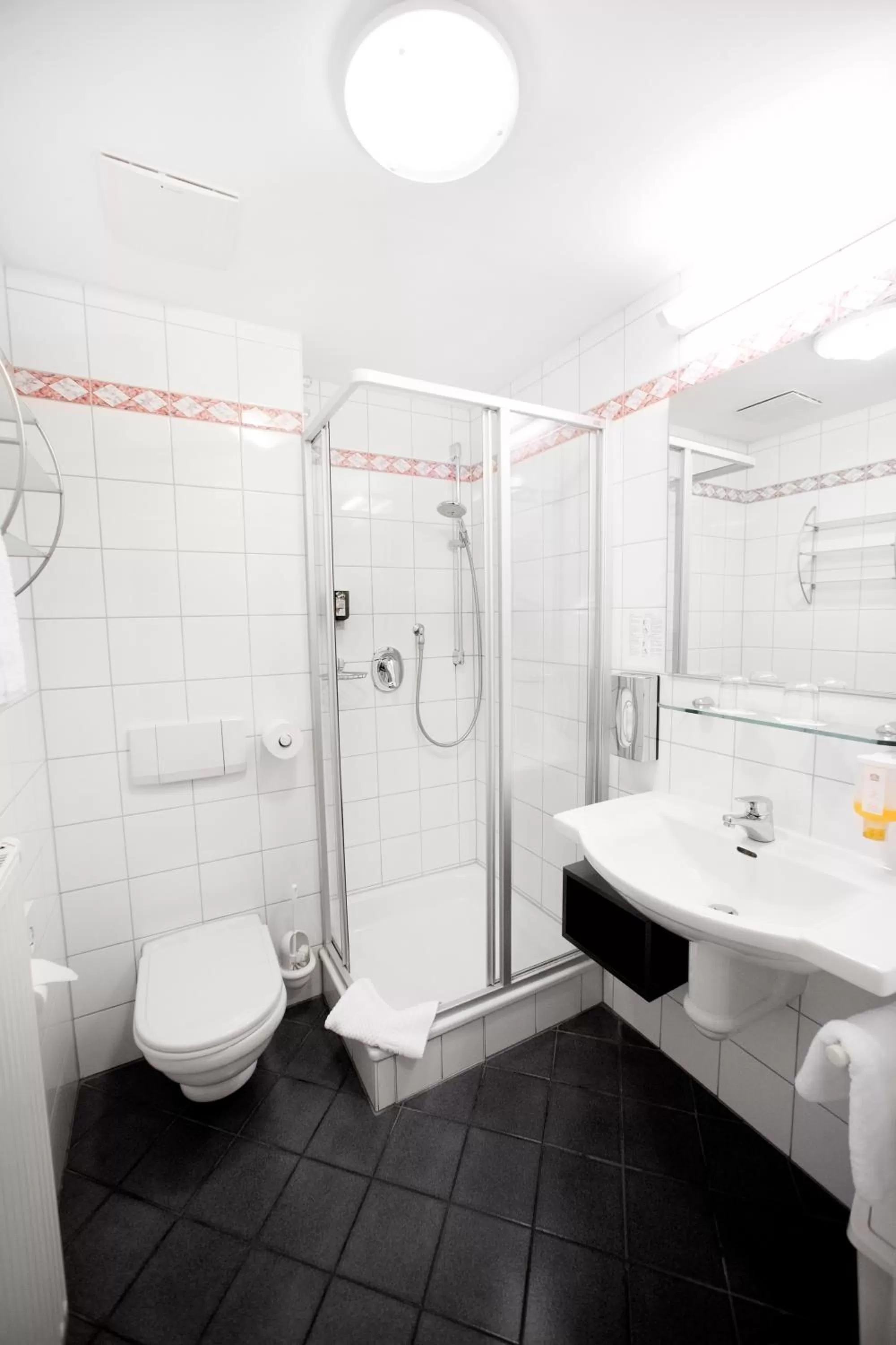 Bathroom in Hotel Weisses Lamm