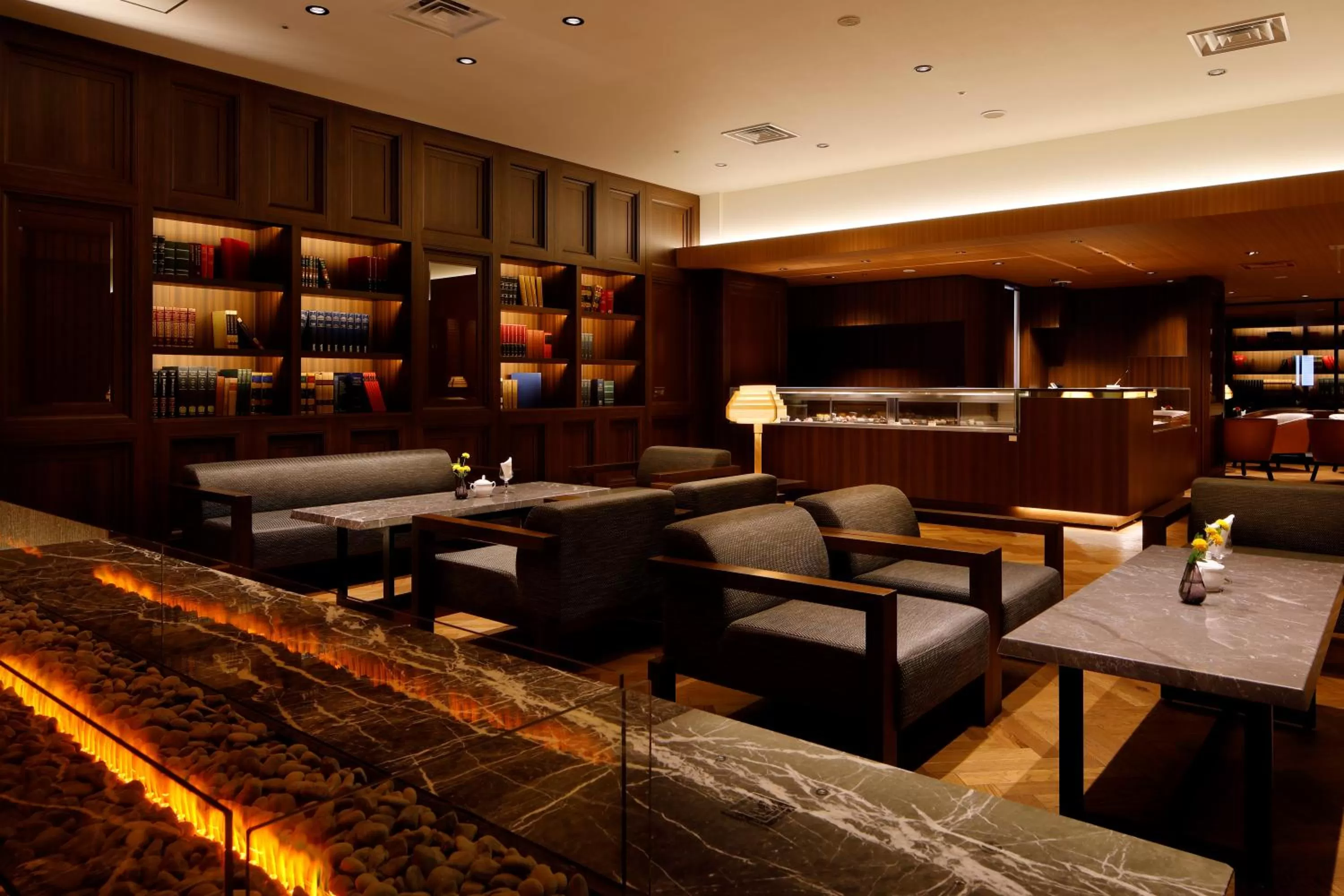 Lounge or bar in Hakodate Kokusai Hotel