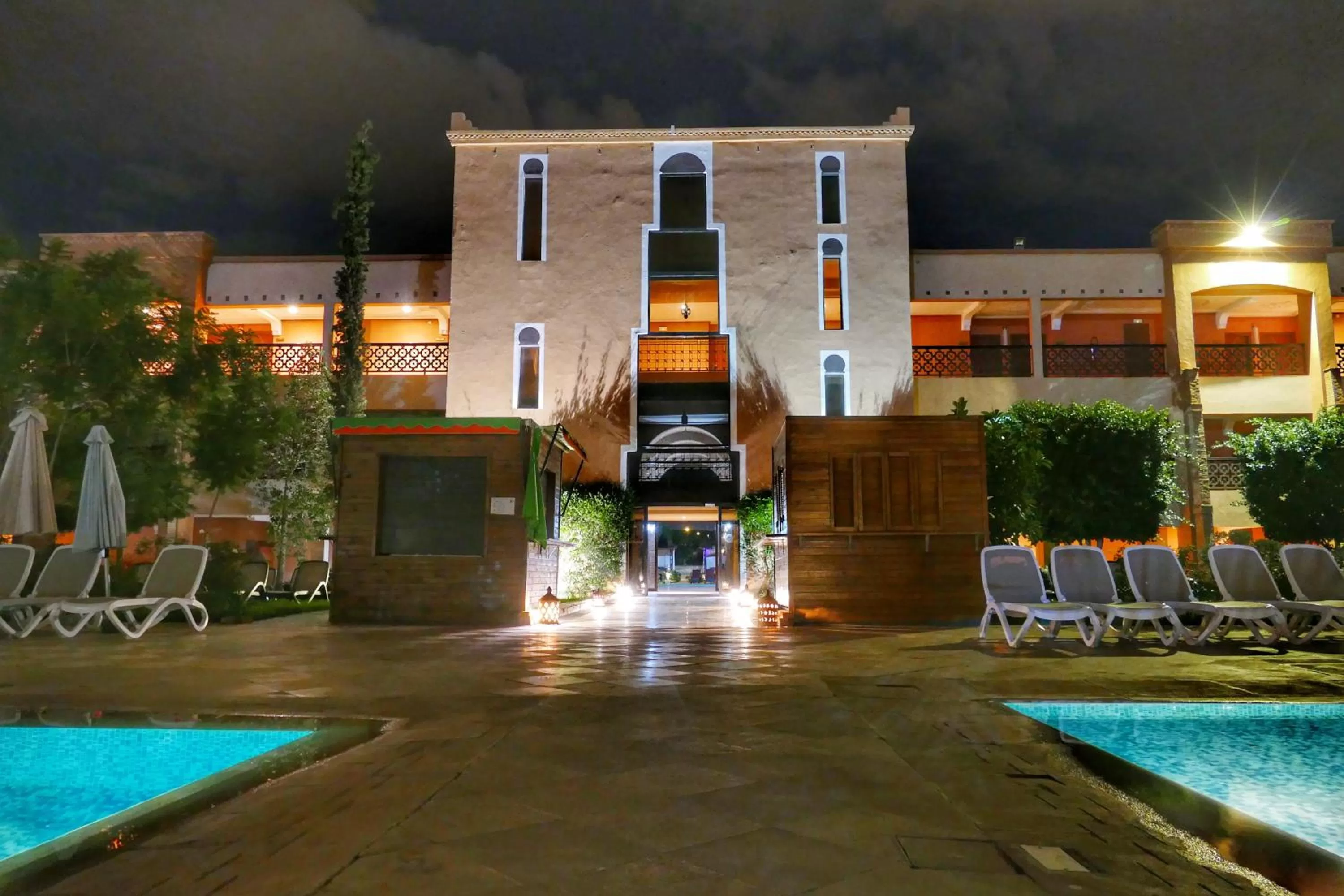Swimming pool in Zalagh Kasbah Hotel & Spa