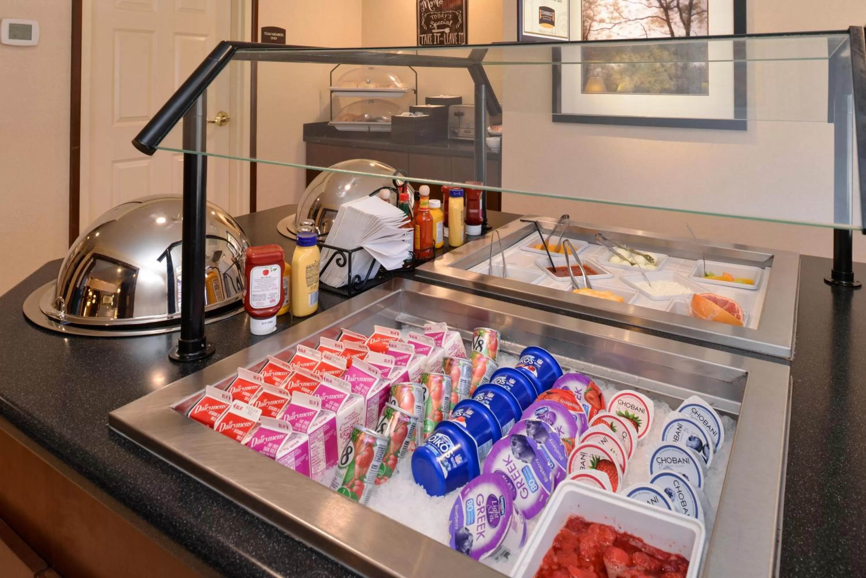 Breakfast in Staybridge Suites Indianapolis-Airport by IHG