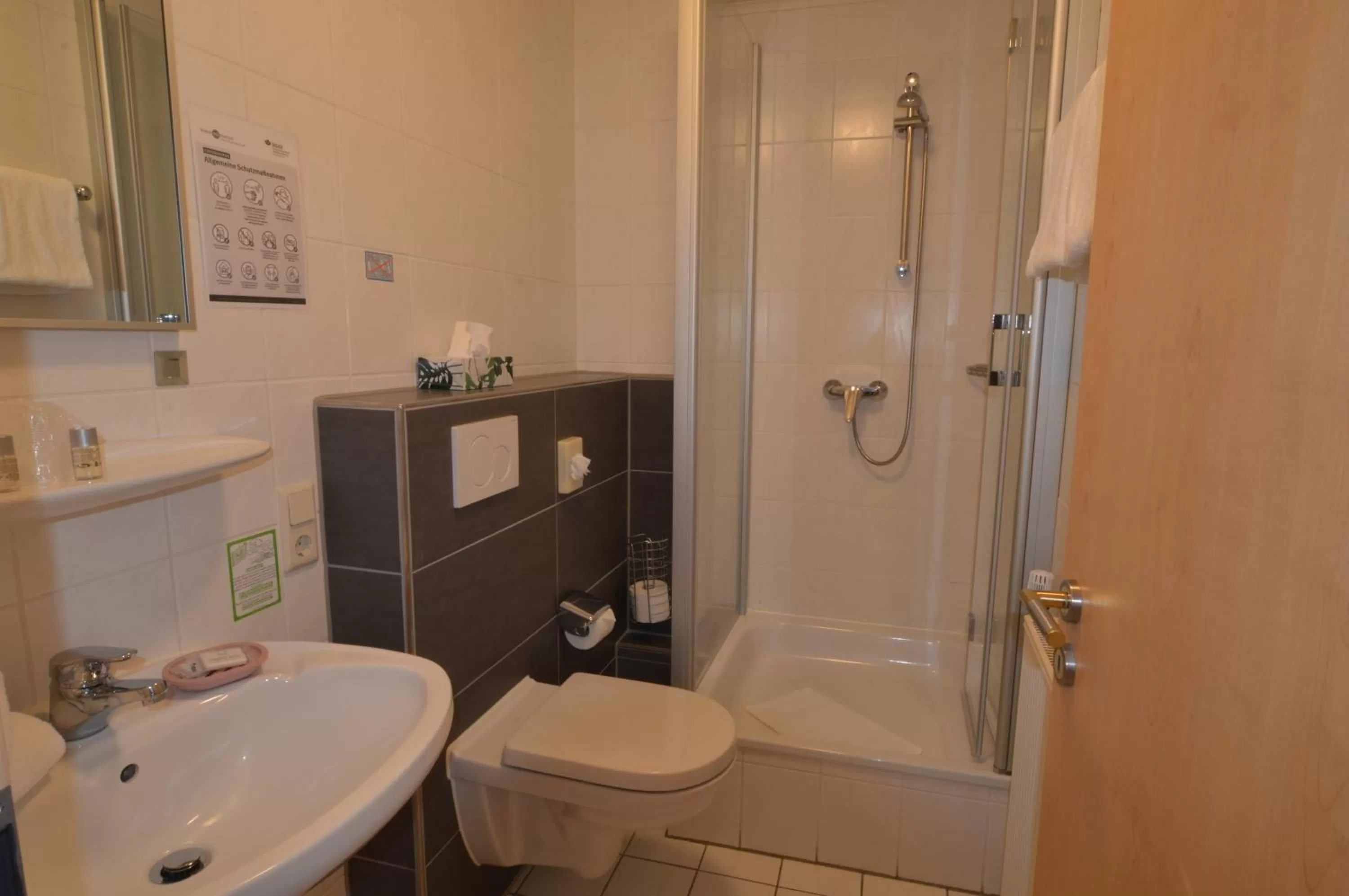 Bathroom in Aktivhotel Alter Kaiser