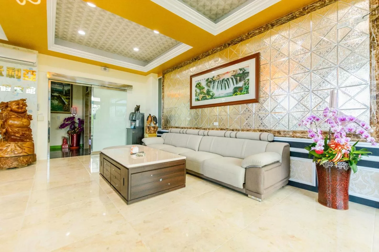 On site in Emilia Villa