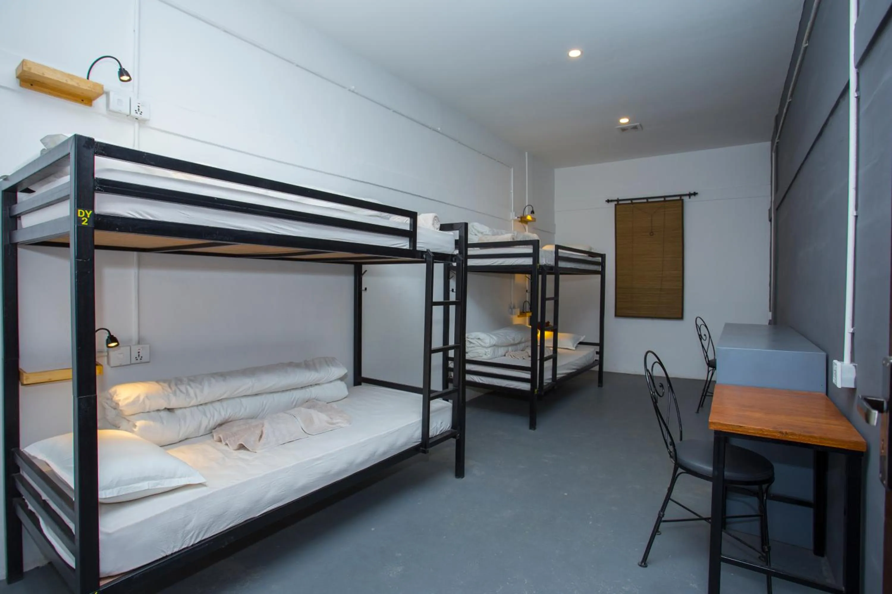 bunk bed, Bed in Yakety Yak Hostel