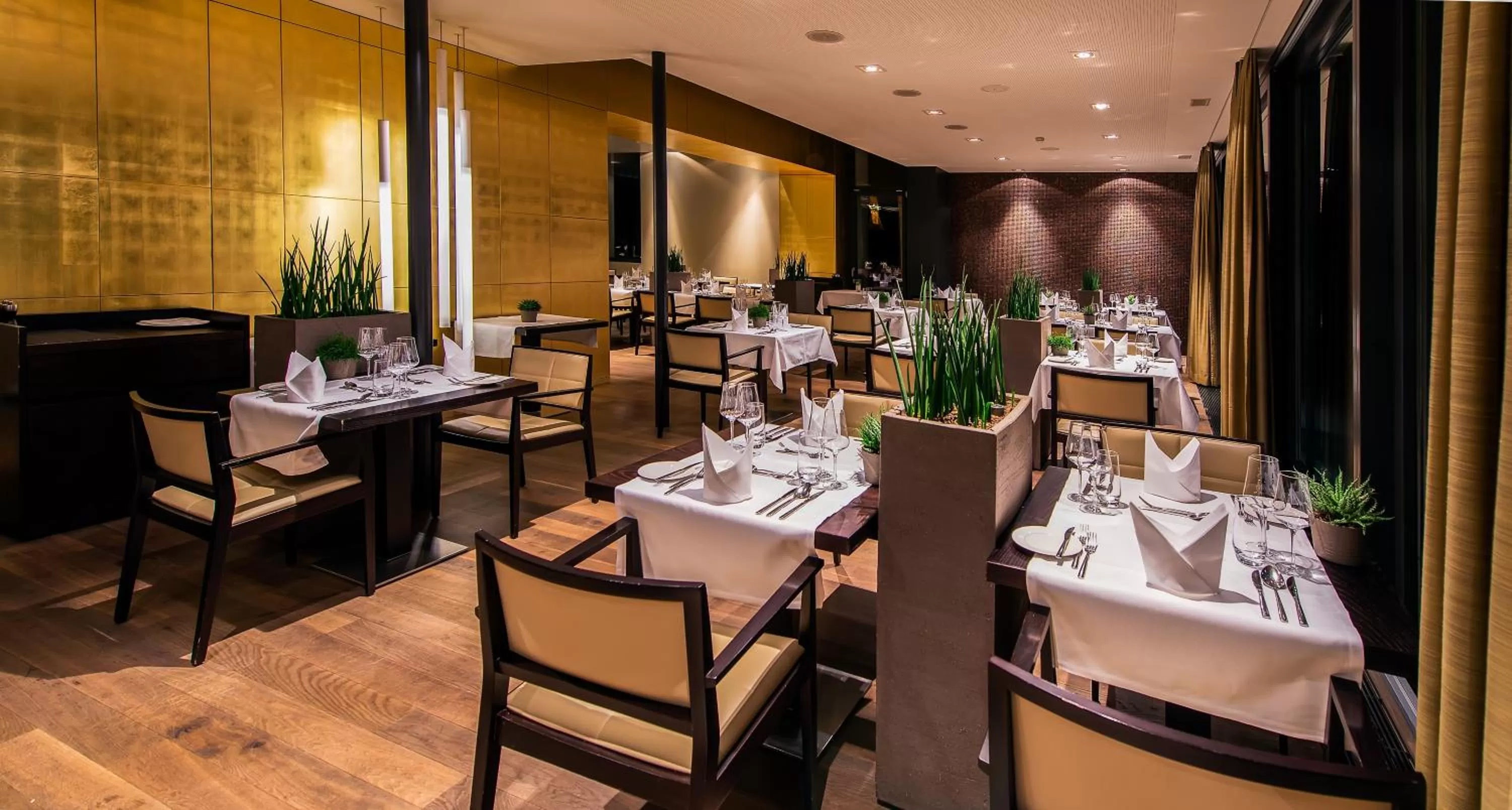 Restaurant/places to eat in Wellnesshotel Golfpanorama