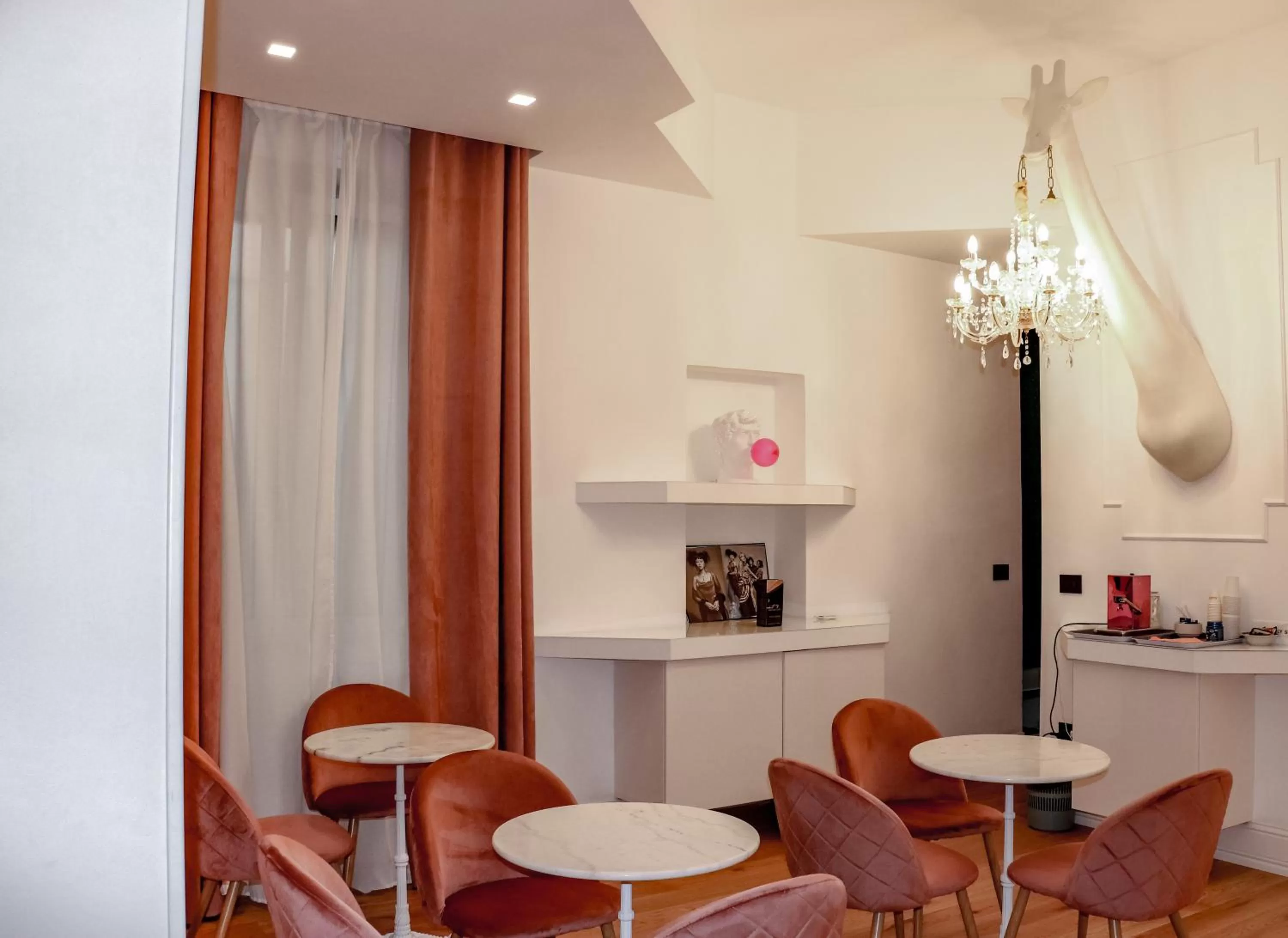 Living room in Aron Only Suites Bed and Breakfast