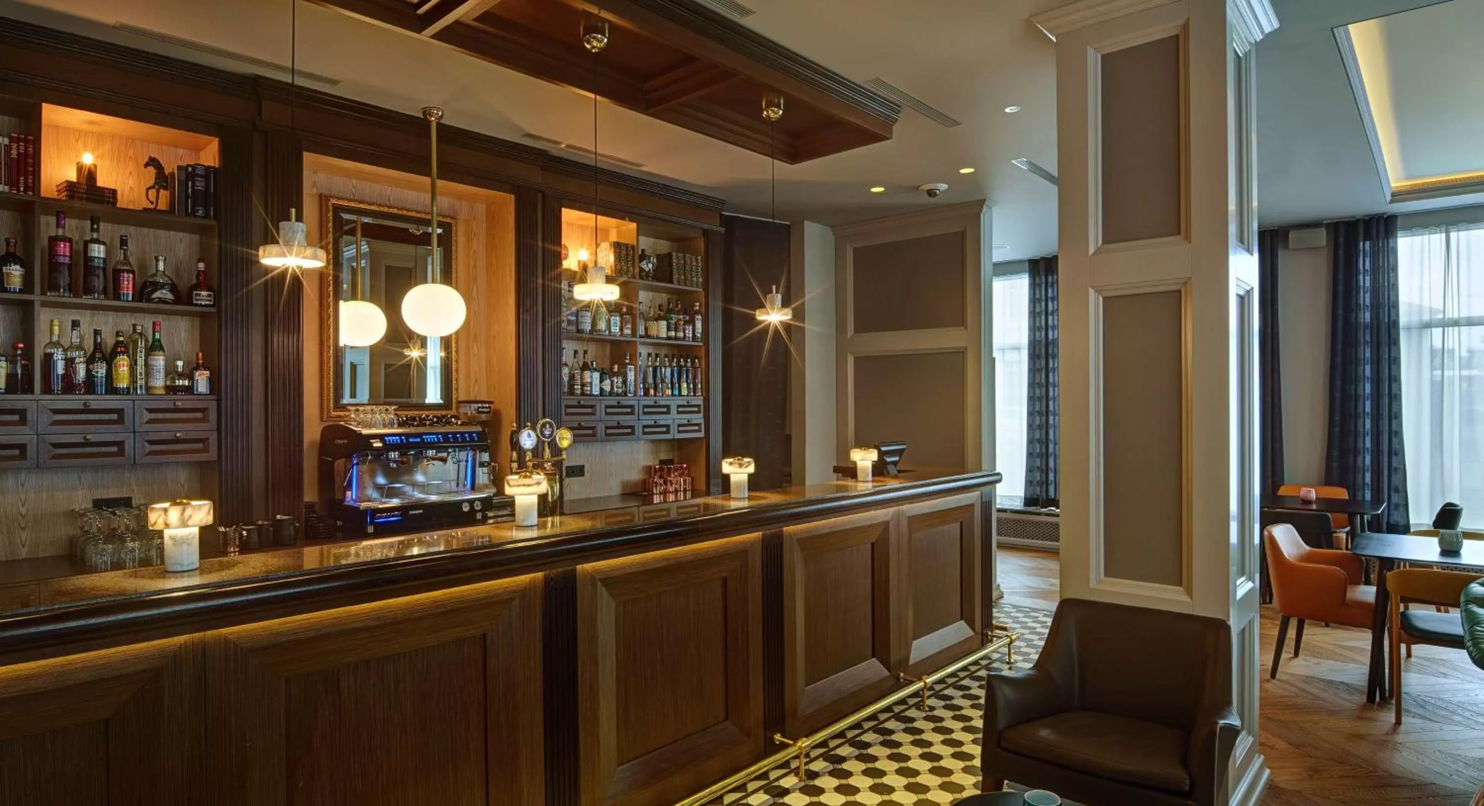 Lobby or reception in Reykjavik Konsulat Hotel, Curio Collection By Hilton