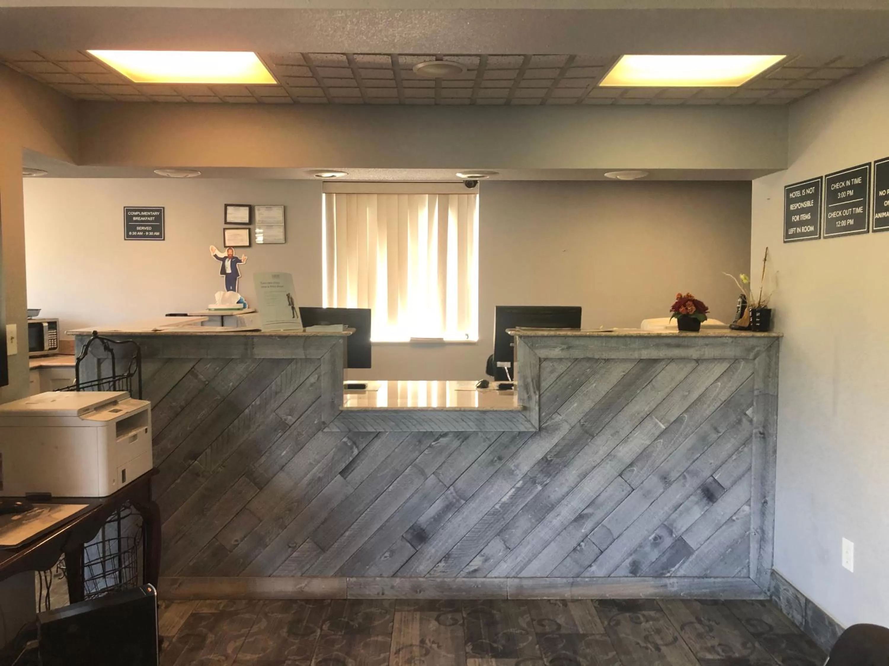 Lobby or reception in Travelodge by Wyndham Clarksville