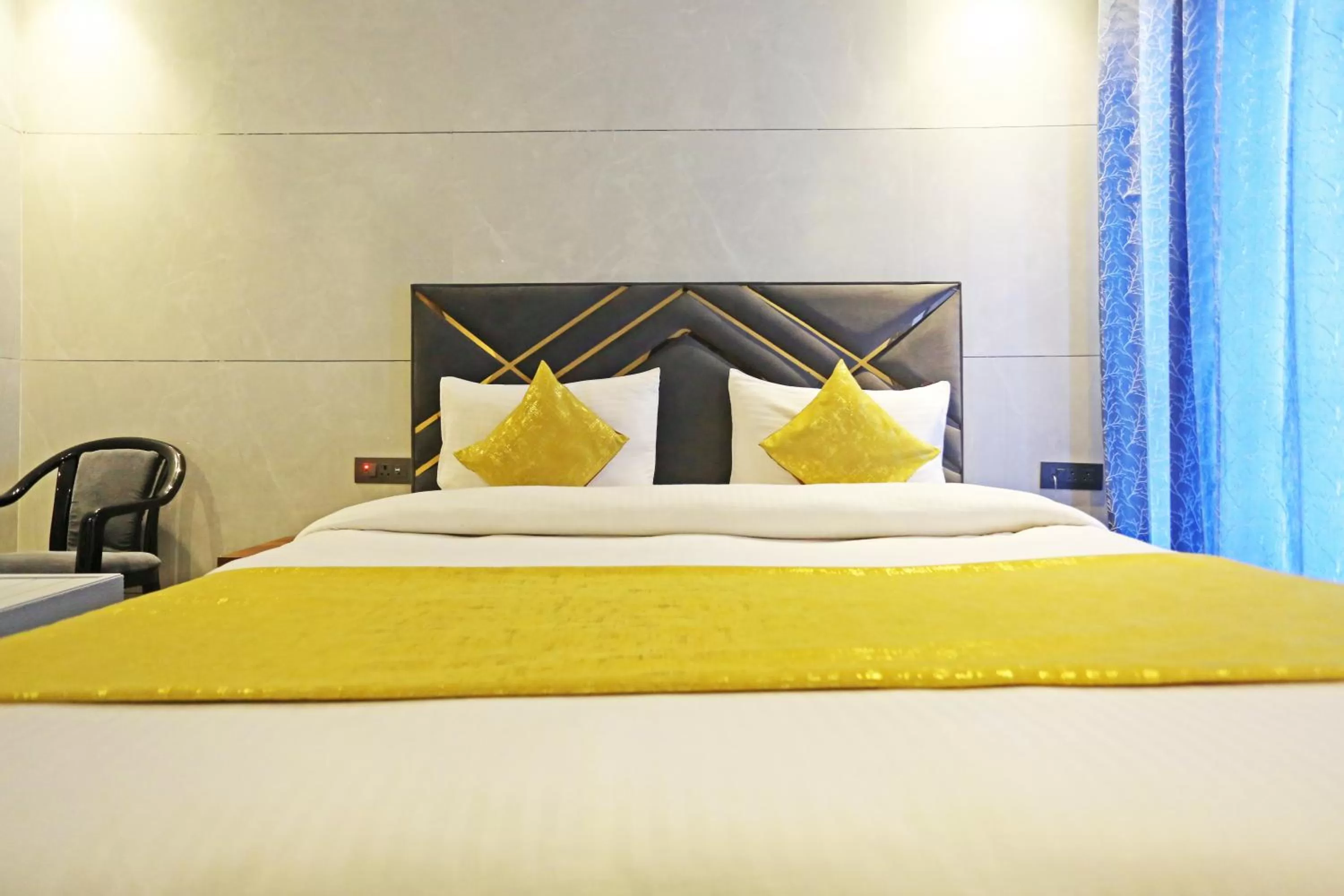Bed in Frankstay By Hotel Preet in 05 mints walking Distance Nizamuddin Railway Station