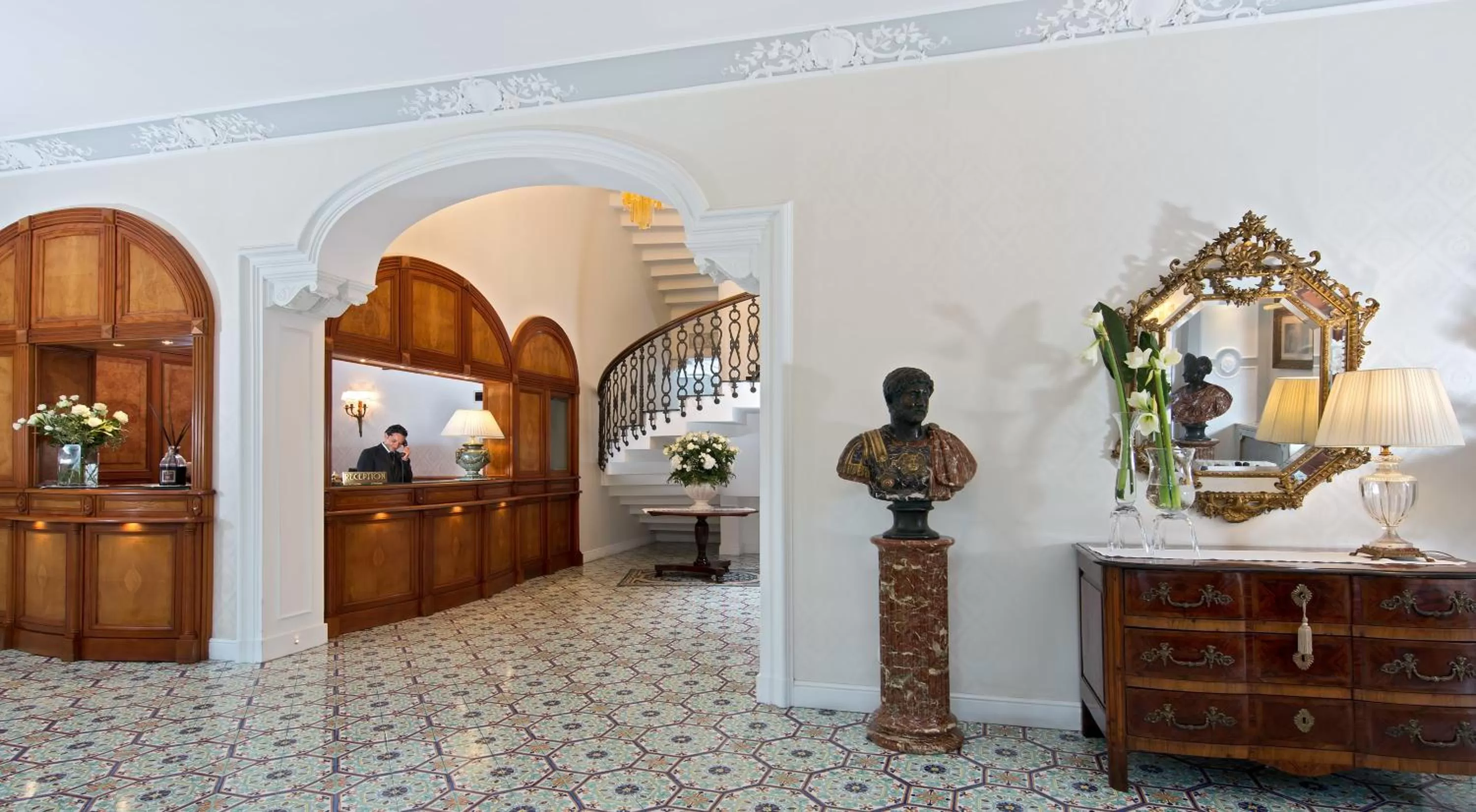 Lobby or reception in La Medusa Hotel - Dimora di Charme
