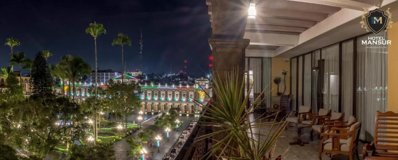 Property building in Hotel Mansur Business & Leisure