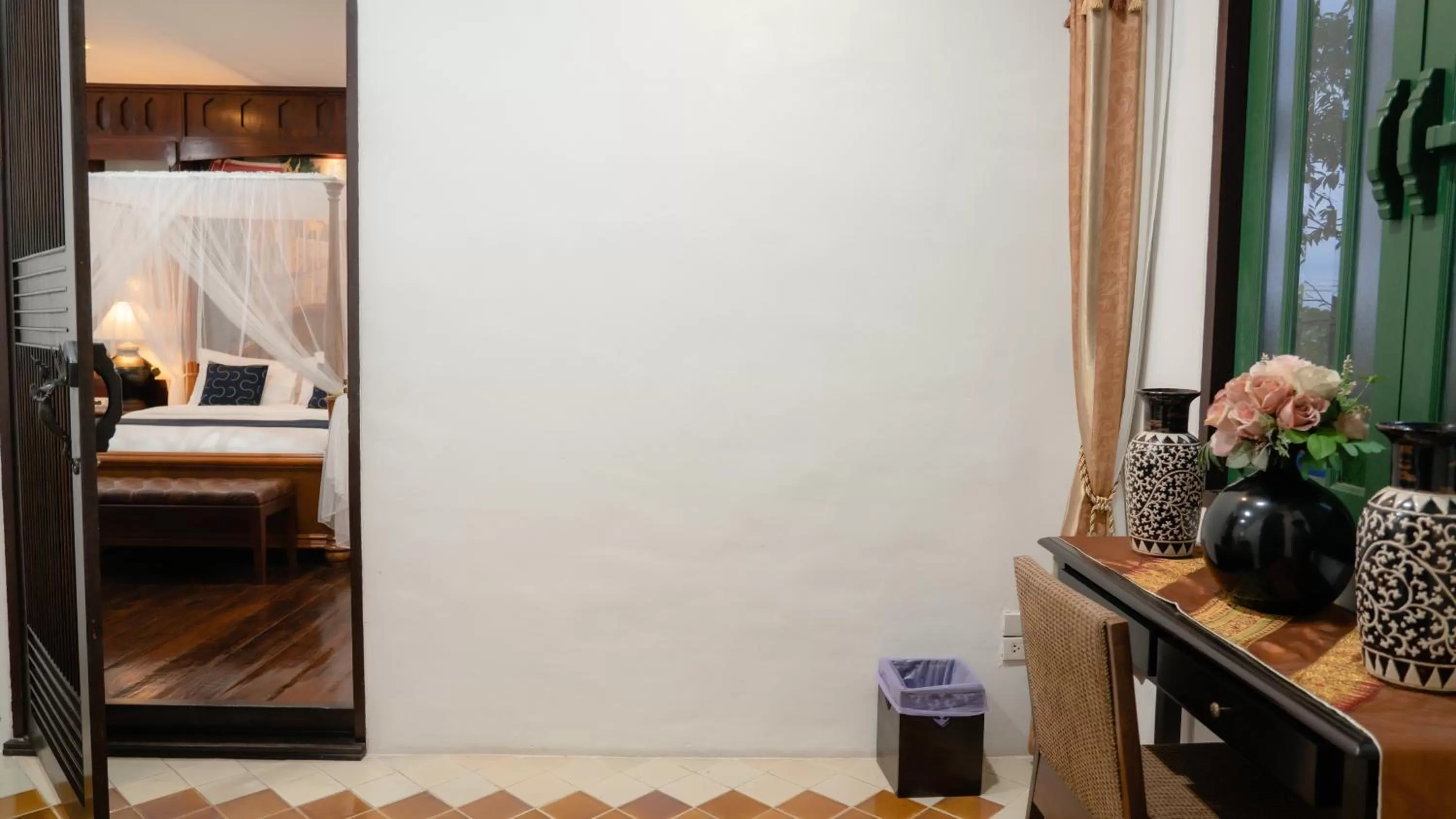 Decorative detail in Cheva Gallery Boutique Hotel