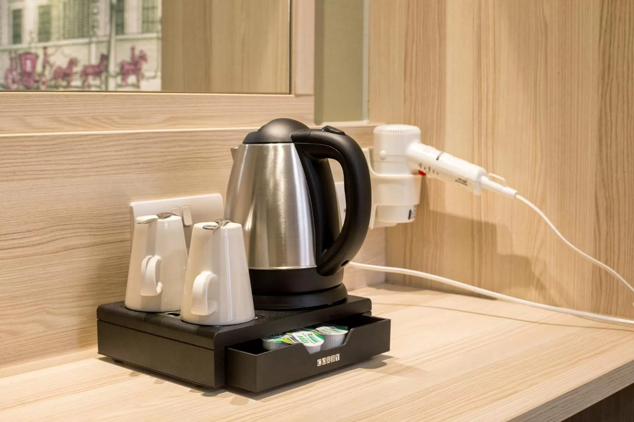 Photo of the whole room in President Hotel