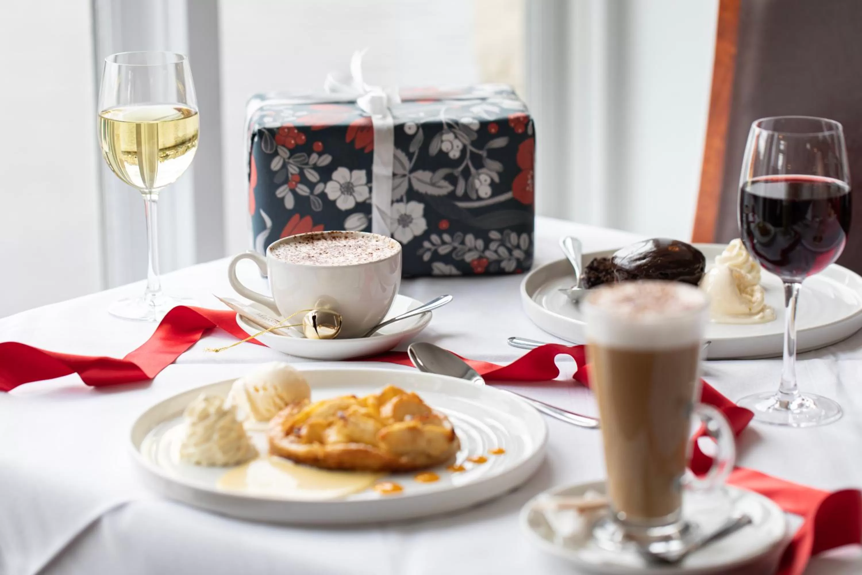 Food and drinks in Ballina Manor Hotel