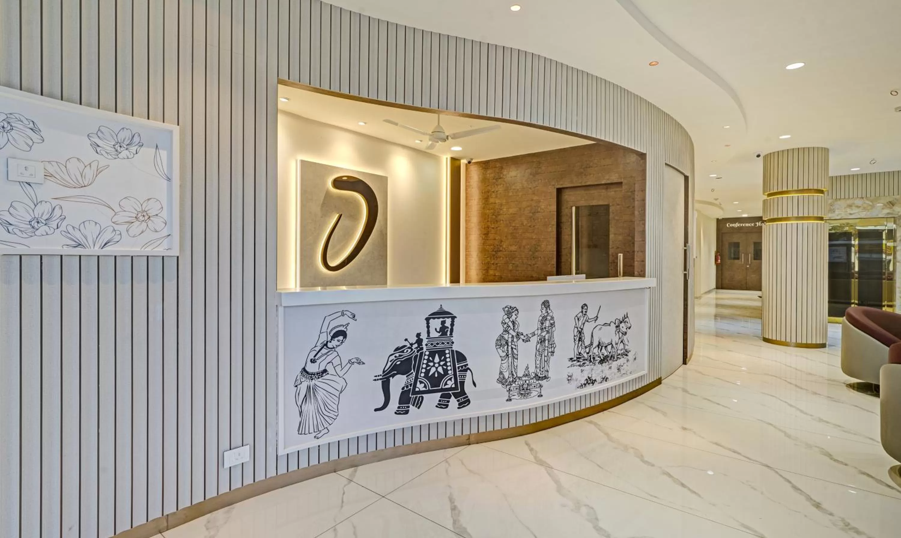 Lobby or reception in Treebo Premium La Orchid, Big Temple