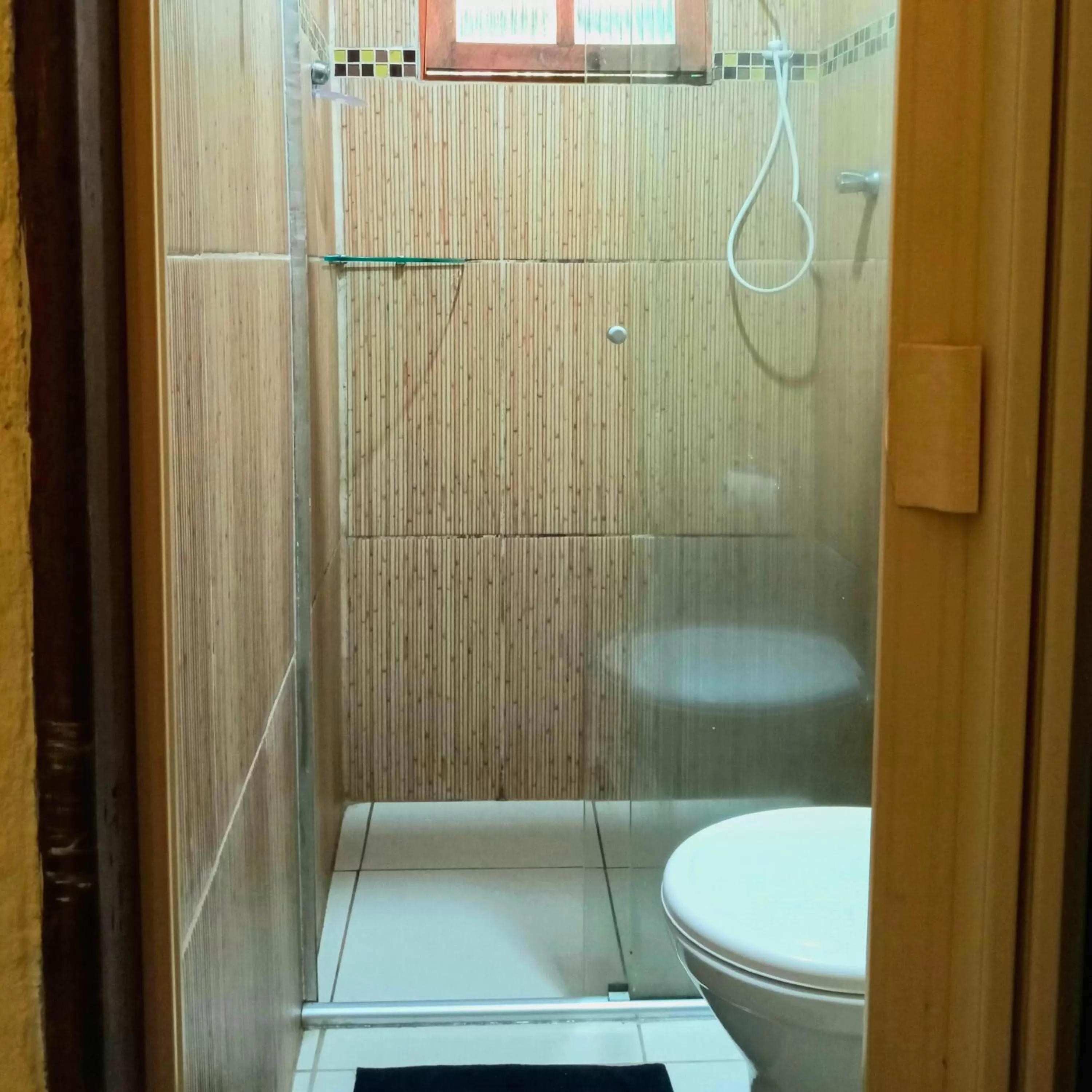 Bathroom in Pousada e Hostel Marthi