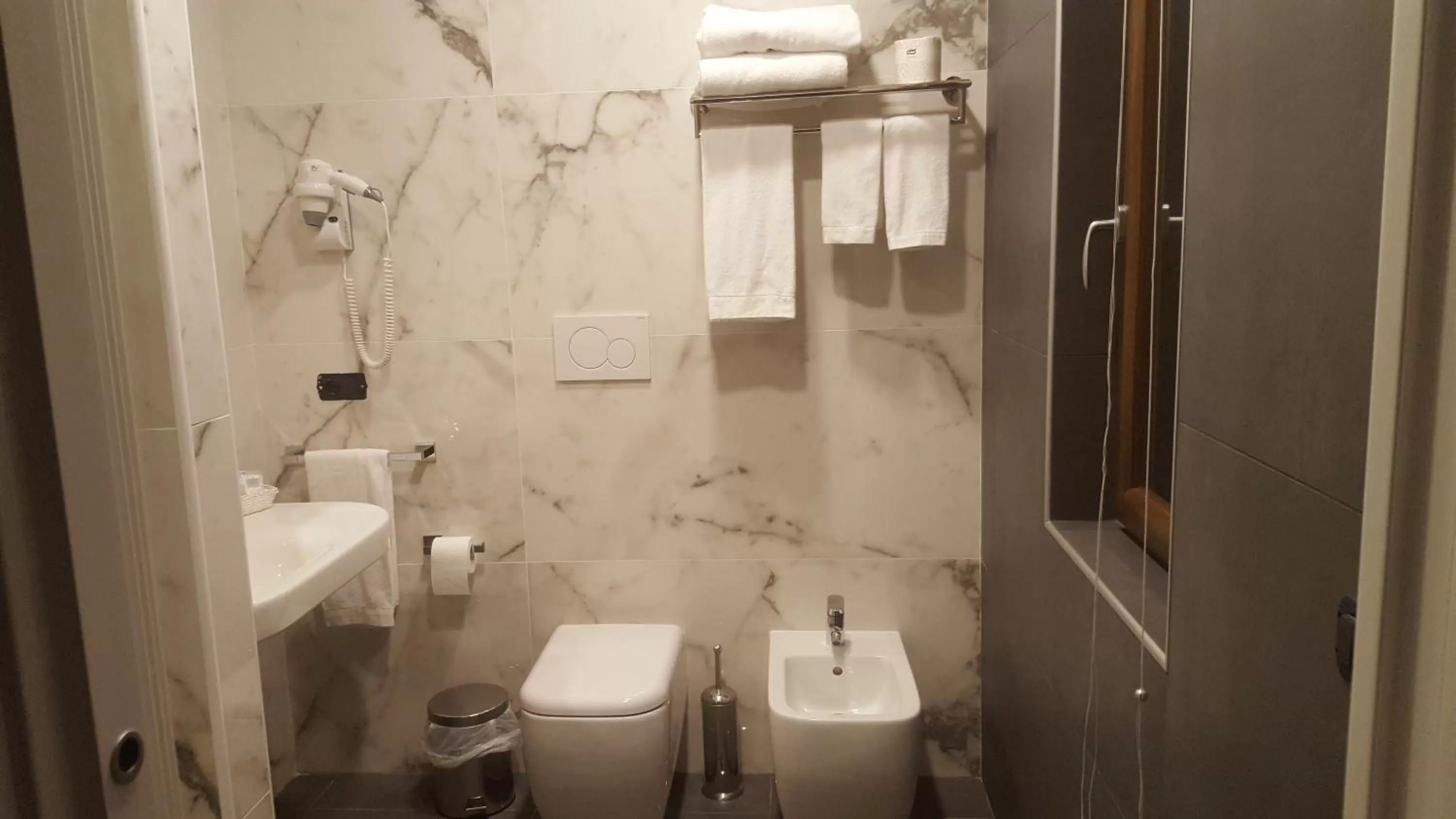 Pompei Inn Ruins B&B Luxury Suite