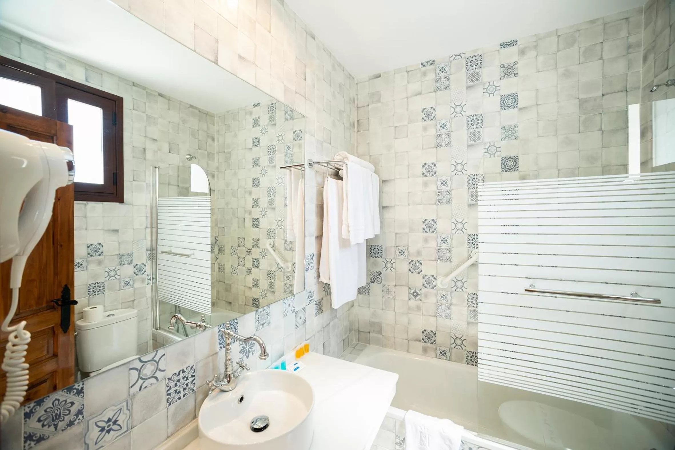 Bathroom in Hotel Casa Museo de la Mezquita