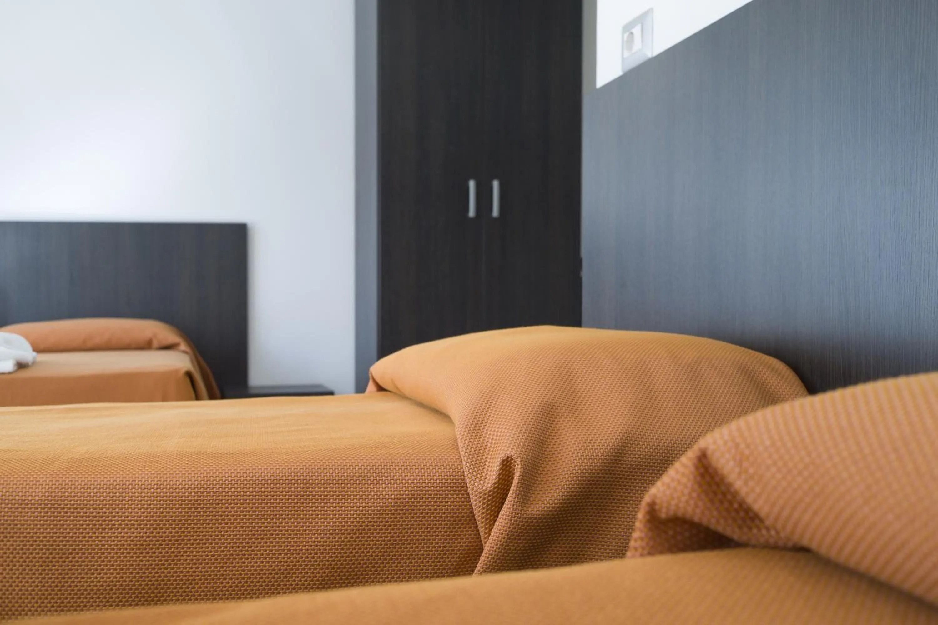 Photo of the whole room, Bed in Hotel Sharing