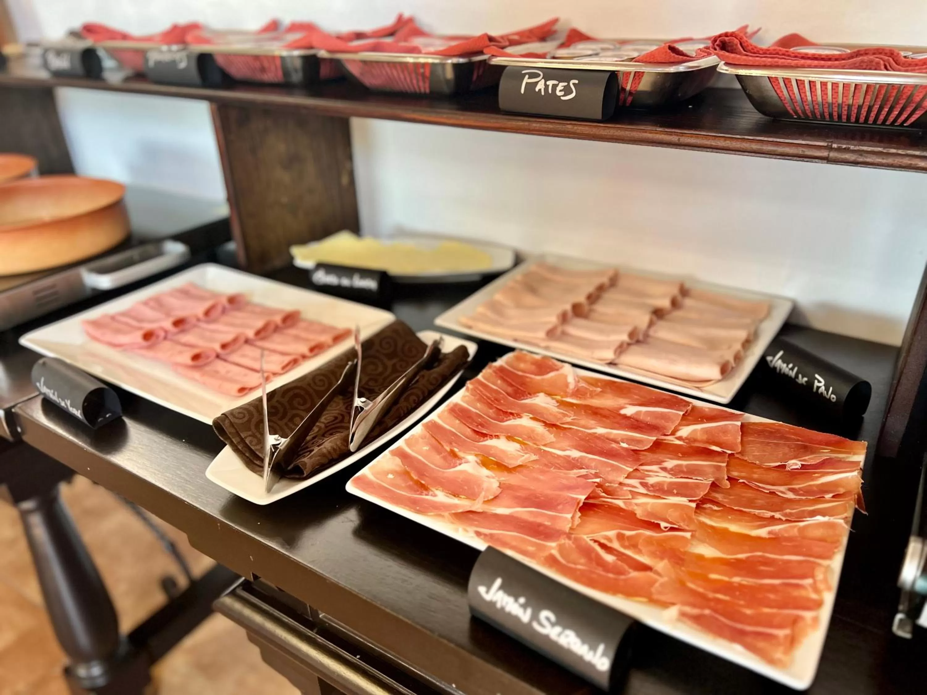 Buffet breakfast in Hotel Tugasa Las Truchas