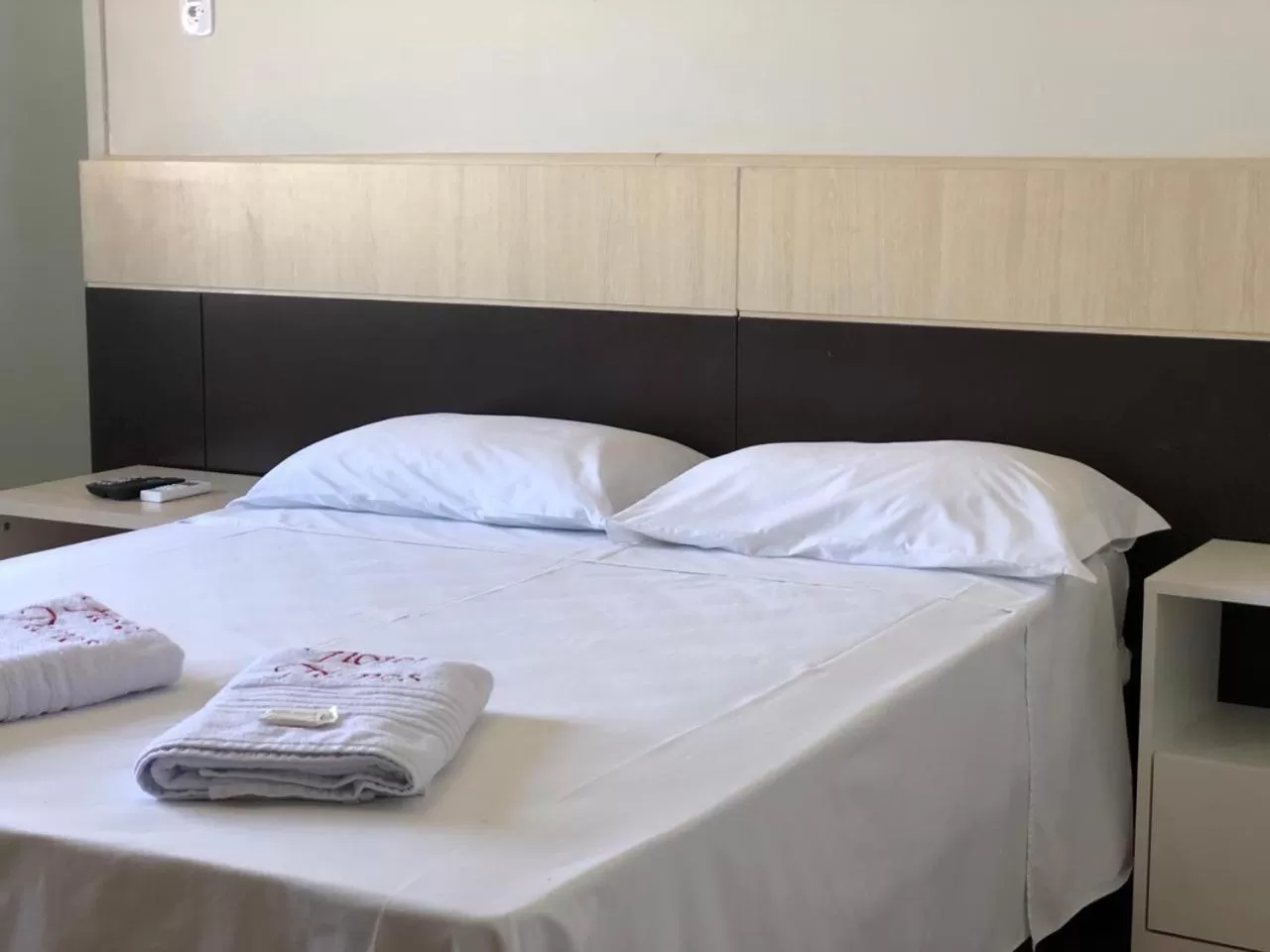 Bed in Hotel Nunes
